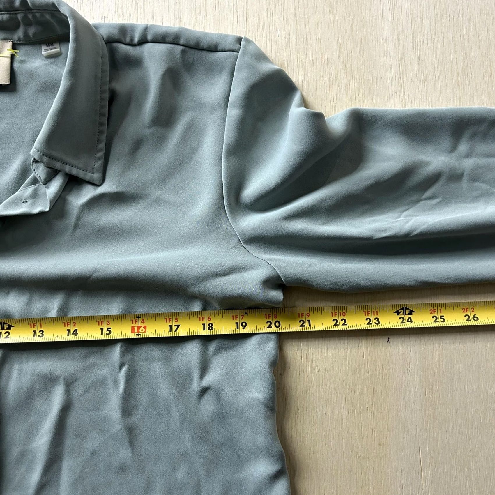 Elie Tahari Elie Tahari Shirt Womens M Green Collared Long Sleeve Button-Up Tunic Top Size M / US 6-8 / IT 42-44 - 4 Thumbnail