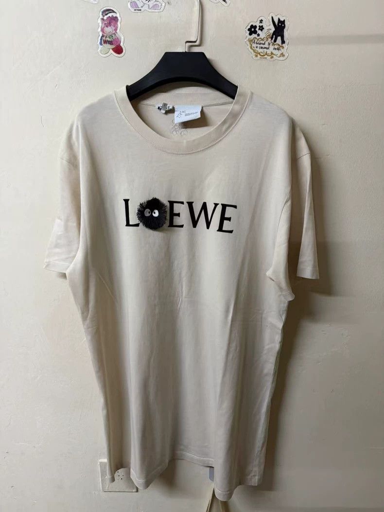 Loewe Loewe Totoro Collaboration Brown Logo Short Sleeve- DMC Size US M / EU 48-50 / 2 - 1 Thumbnail