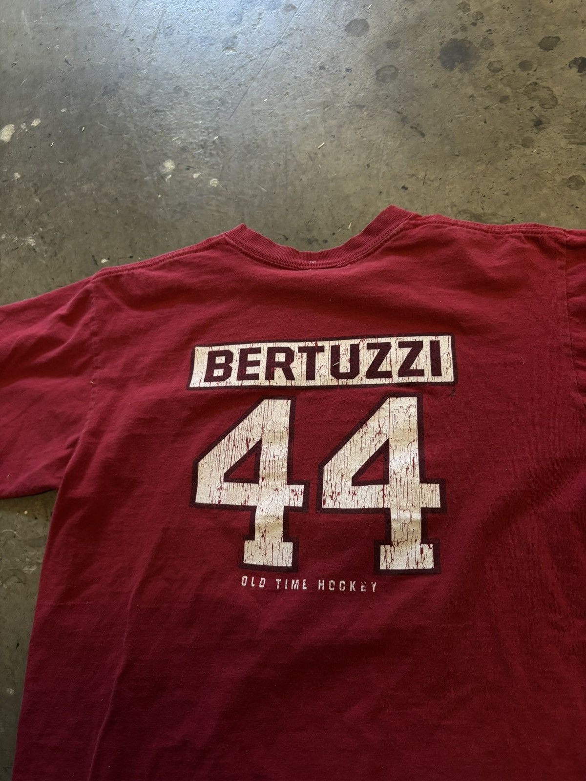 NHL Y2k Detroit Red Wings 44 Bertuzzi Size US S / EU 44-46 / 1 - 2 Thumbnail