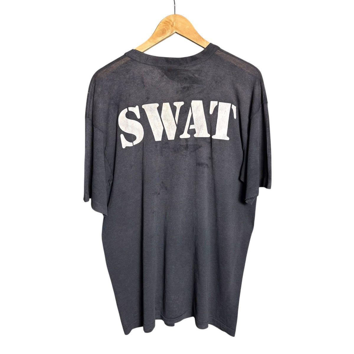 Vintage Vintage 90s SWAT Military Single Stitch T-Shirt Size US L / EU 52-54 / 3 - 2 Thumbnail