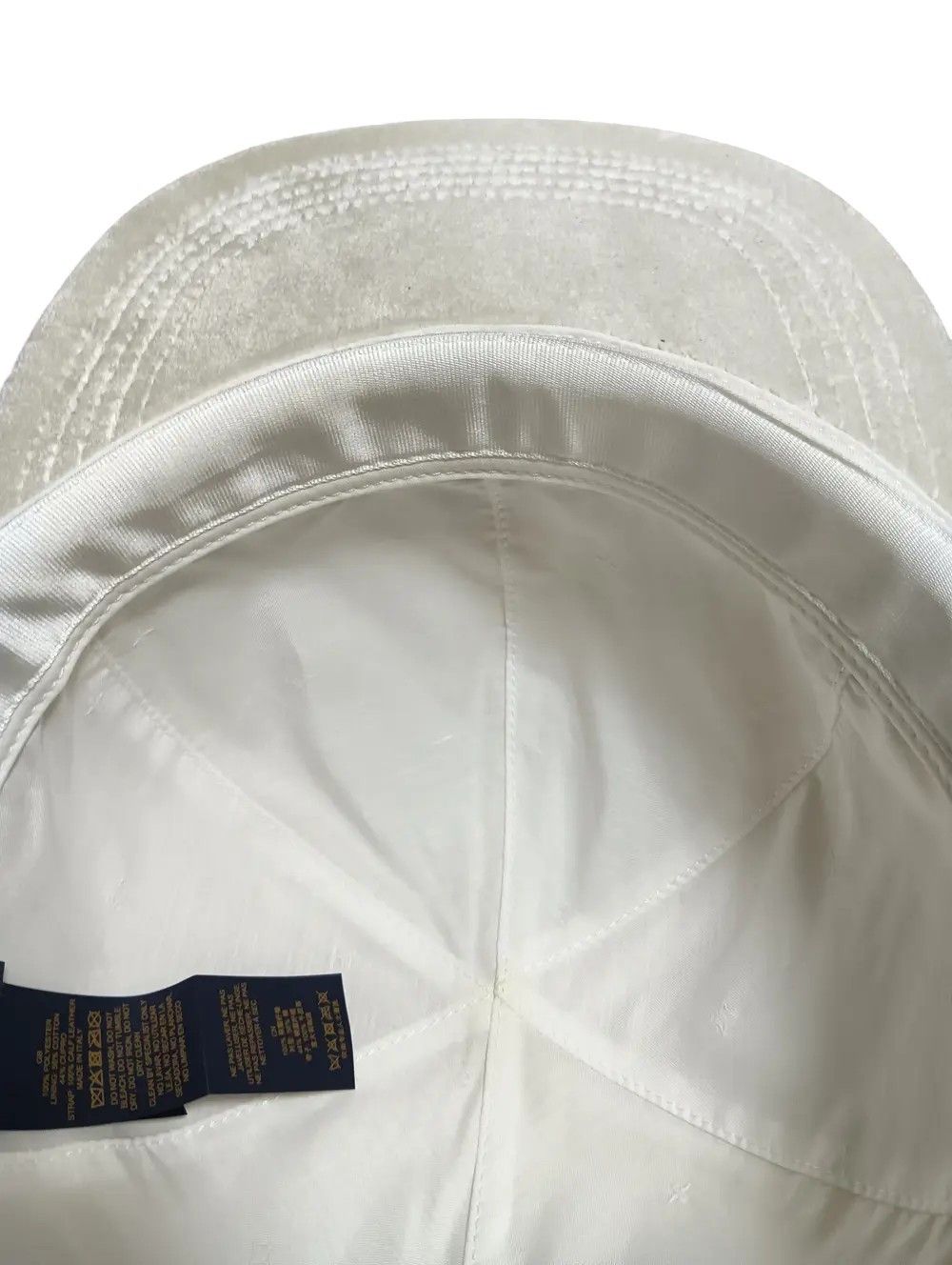 Louis Vuitton Monogram Velvet Hat Size ONE SIZE - 4 Thumbnail