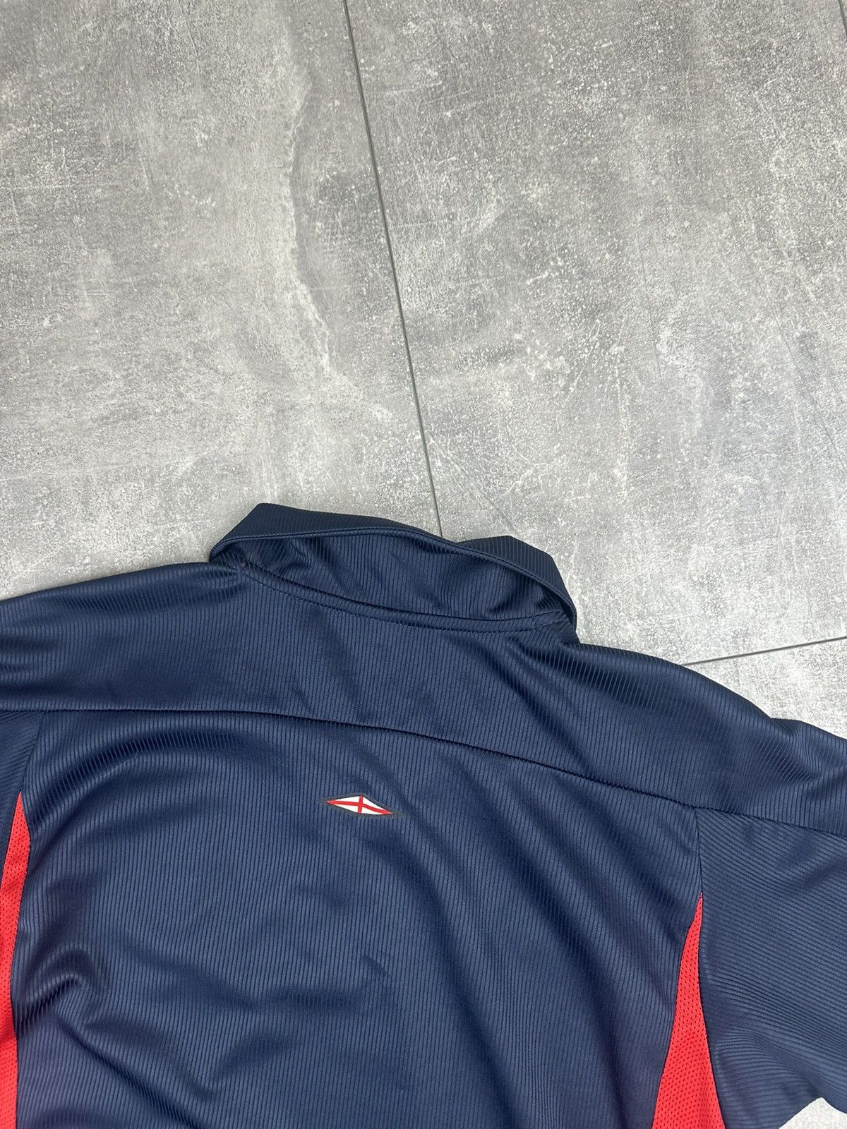 Umbro Umbro England National Team Training Jersey 1/4 Zip 2004 Size US S / EU 44-46 / 1 - 13 Thumbnail