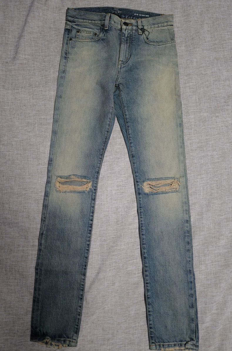 Saint Laurent Paris Saint Laurent Paris Blue washed jeans for old destruction Size 28" / US 6 / IT 42 - 1 Thumbnail