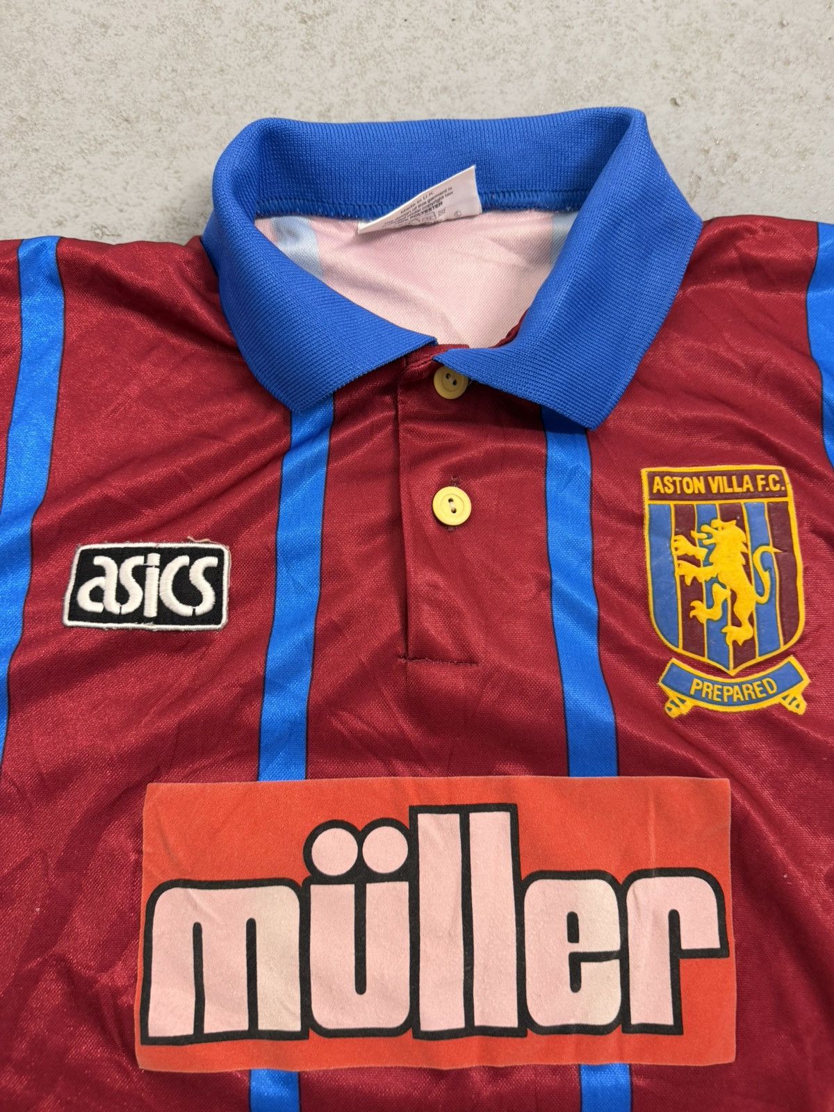 Asics Vintage 1993-1995 Asics Aston Villa Müller Soccer Jersey Size US L / EU 52-54 / 3 - 7 Thumbnail