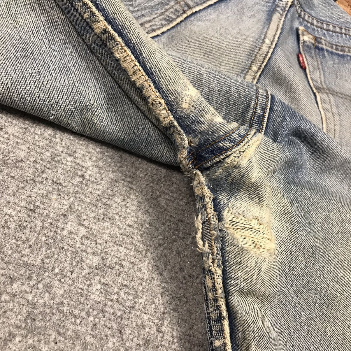 Levi's Vintage Clothing × Vintage Levi’s 501xx distressed denim jeans pants Size US 34 / EU 50 - 16 Thumbnail