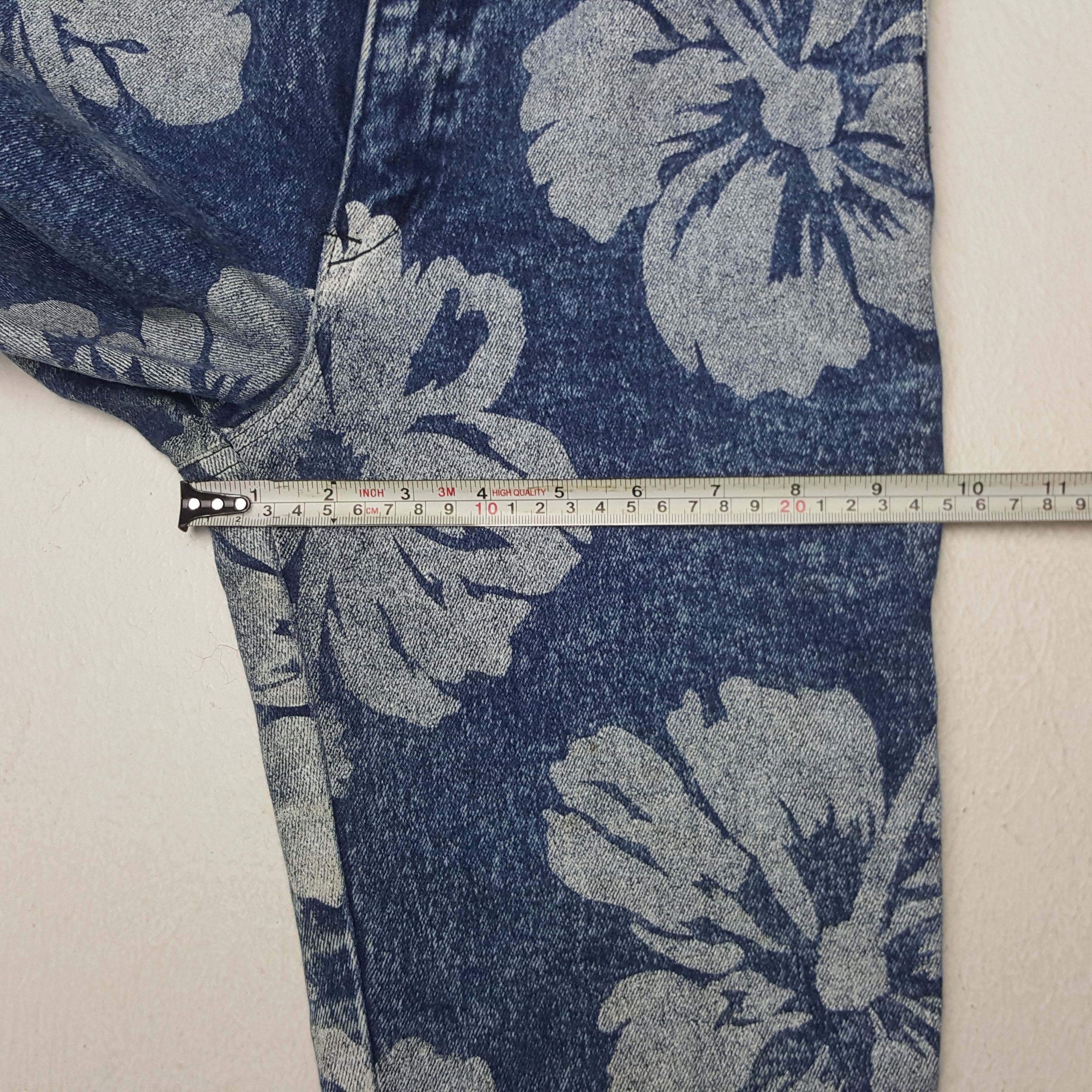 Japanese Brand × Vintage Vintage RYU Sports Fullprinted Denim Jeans Size 23" - 9 Thumbnail