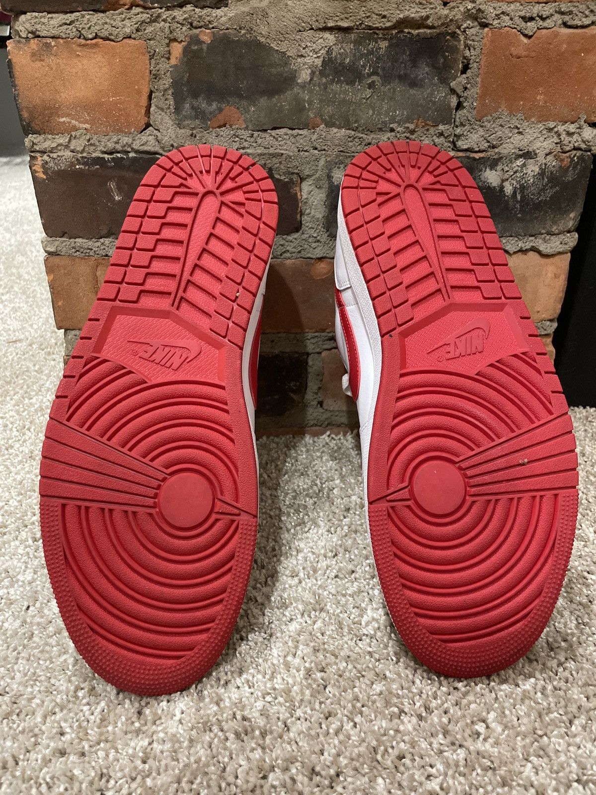 Jordan Brand Jordan 1 Low OG in White and Red Size US 13 / EU 46 - 3 Thumbnail