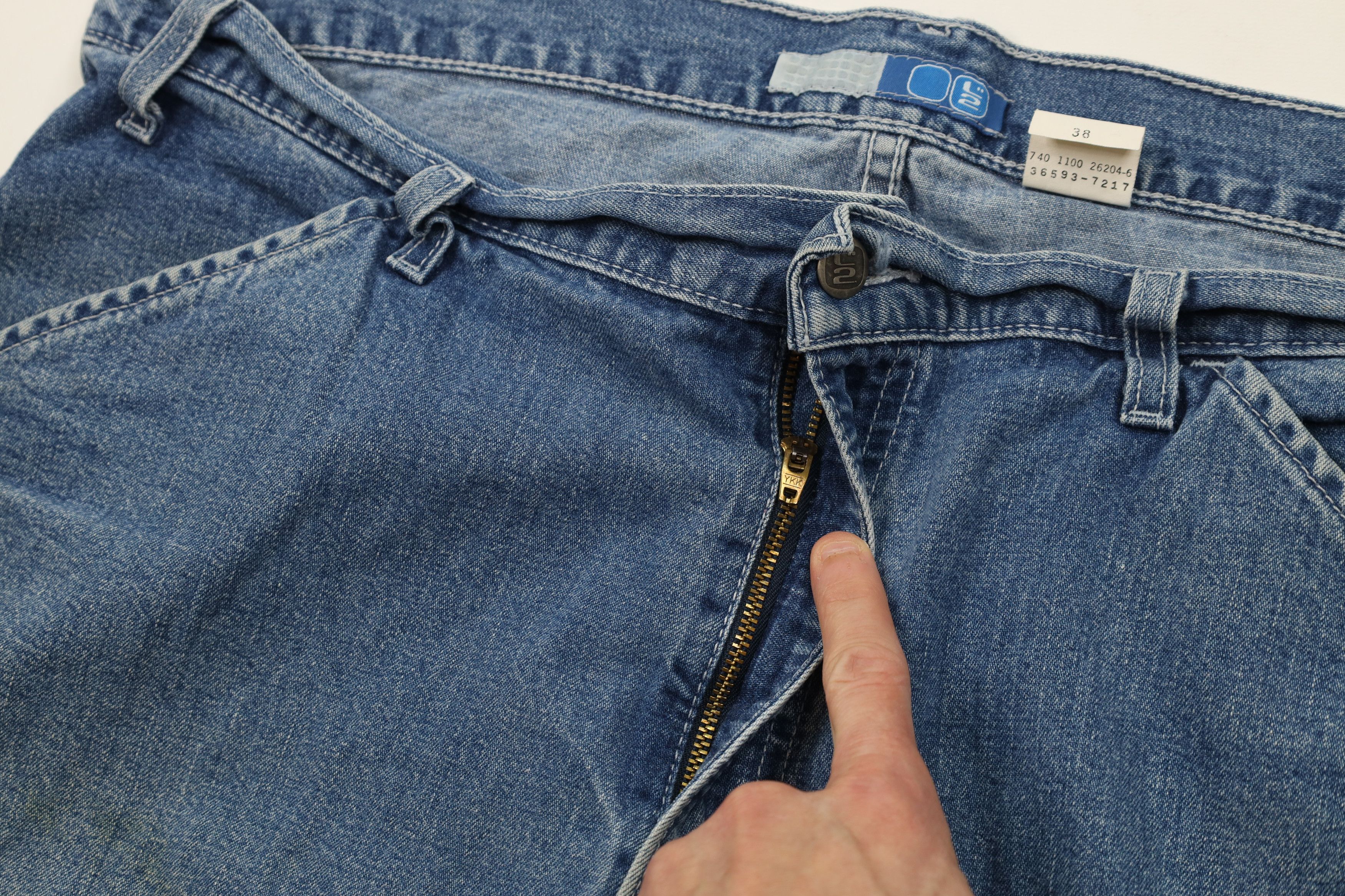 Levi's Vintage Y2K 2000 Levis Baggy Loose Fit Denim Shorts Blue Size US 38 / EU 54 - 7 Thumbnail