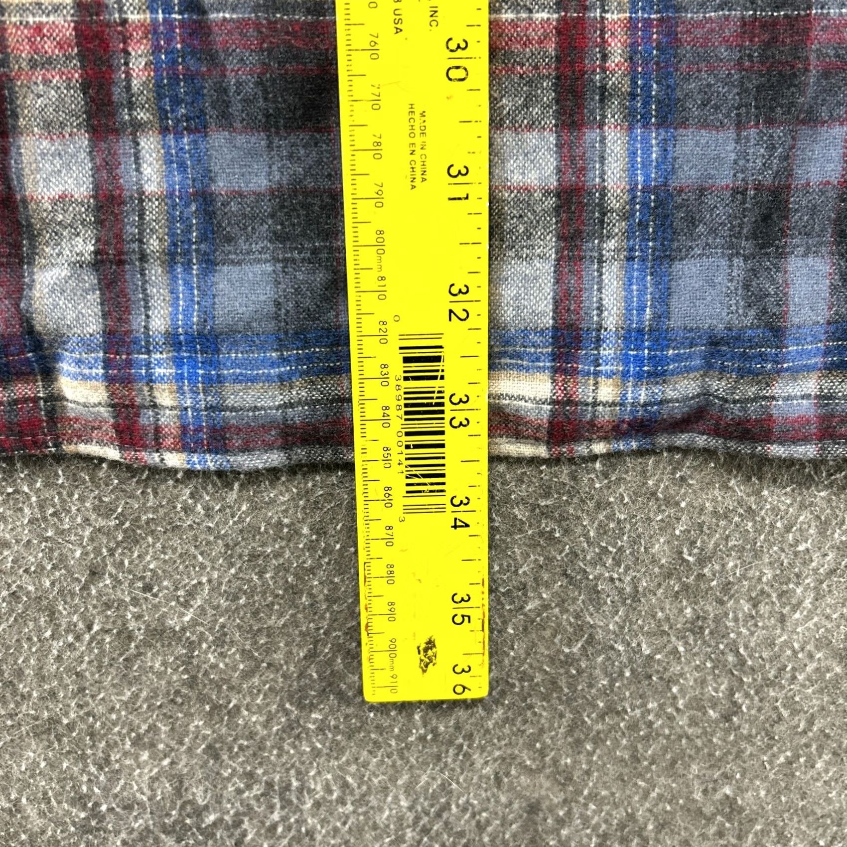 Pendleton VINTAGE Pendleton Shirt Mens L Long Blue Red Button Up Plaid Virgin Wool USA 80s Size US L / EU 52-54 / 3 - 7 Thumbnail
