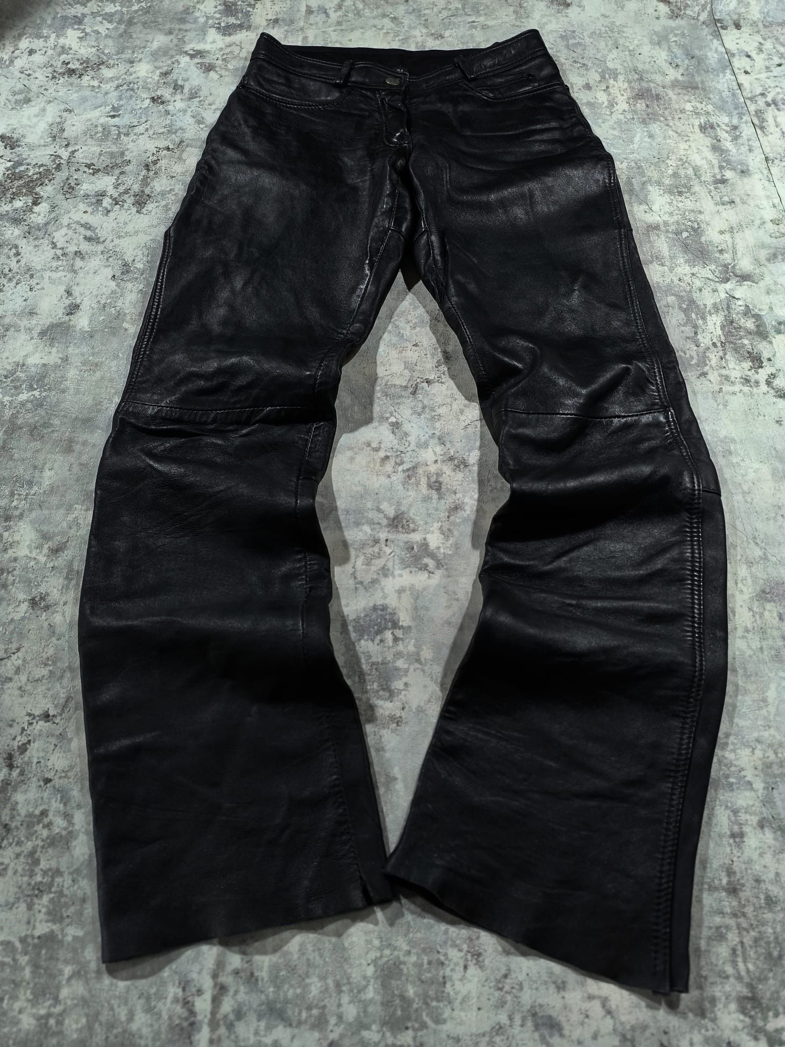 Kadoya vtg biker girl real leather jeans rick owens balenciaga Size 28" / US 6 / IT 42 - 2 Thumbnail
