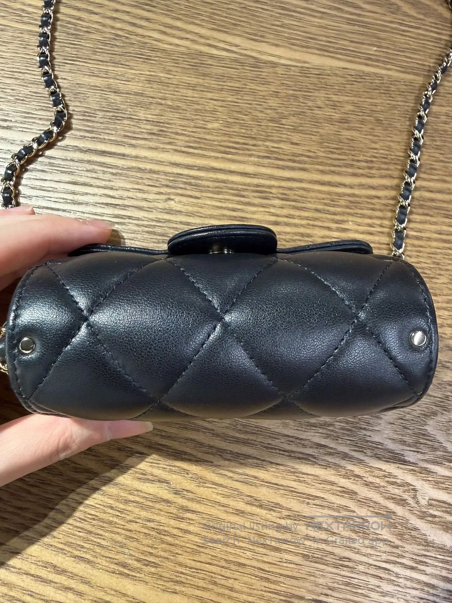 Chanel Chanel Black Quilted Mini Chain Bag. Size ONE SIZE - 2 Thumbnail