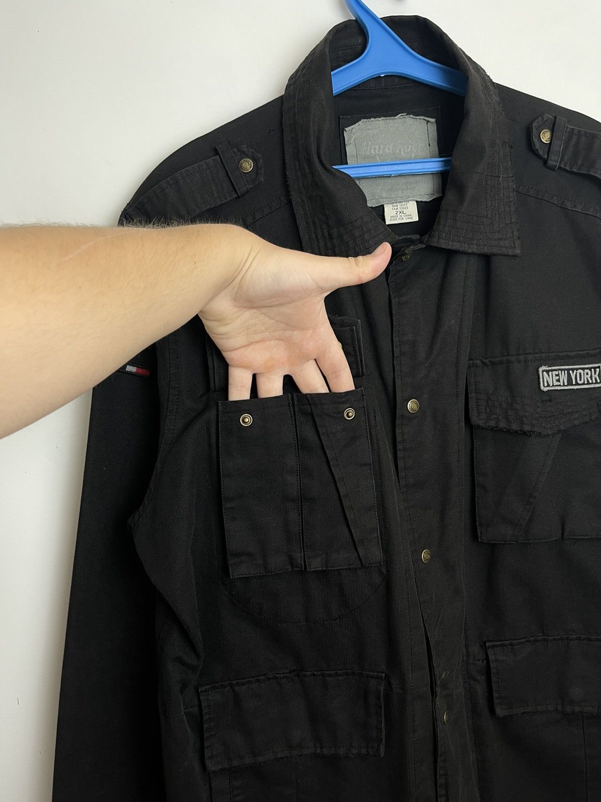 Hard Rock Cafe ✅RARE✅Hard Rock New York Rock Japan Jacket True fade Size US XXL / EU 58 / 5 - 13 Thumbnail