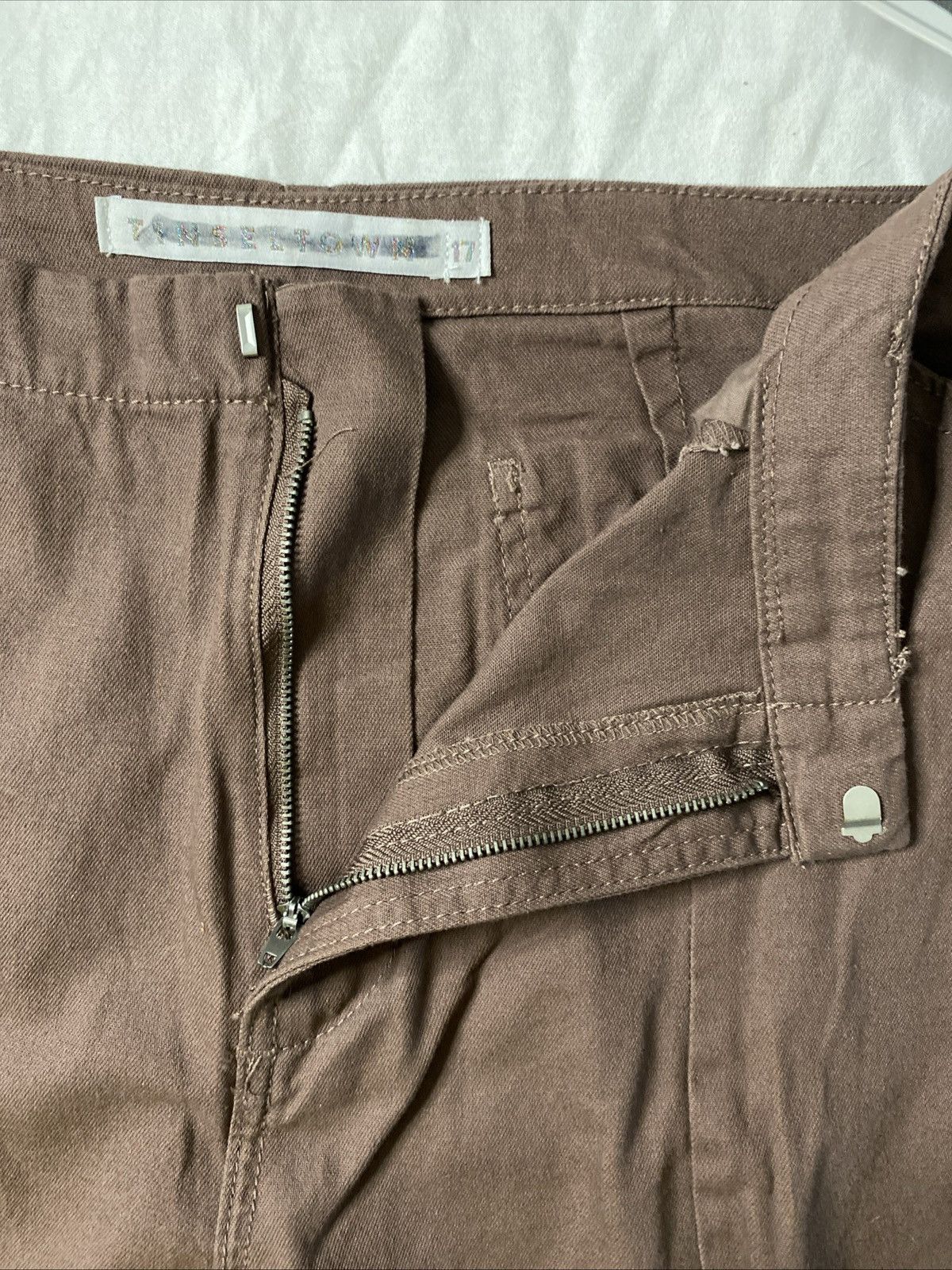 Other Tinseltown Cargo Pants Womens Baggy Brown Kohls Sz 17/33 NWT Size 33" - 11 Thumbnail