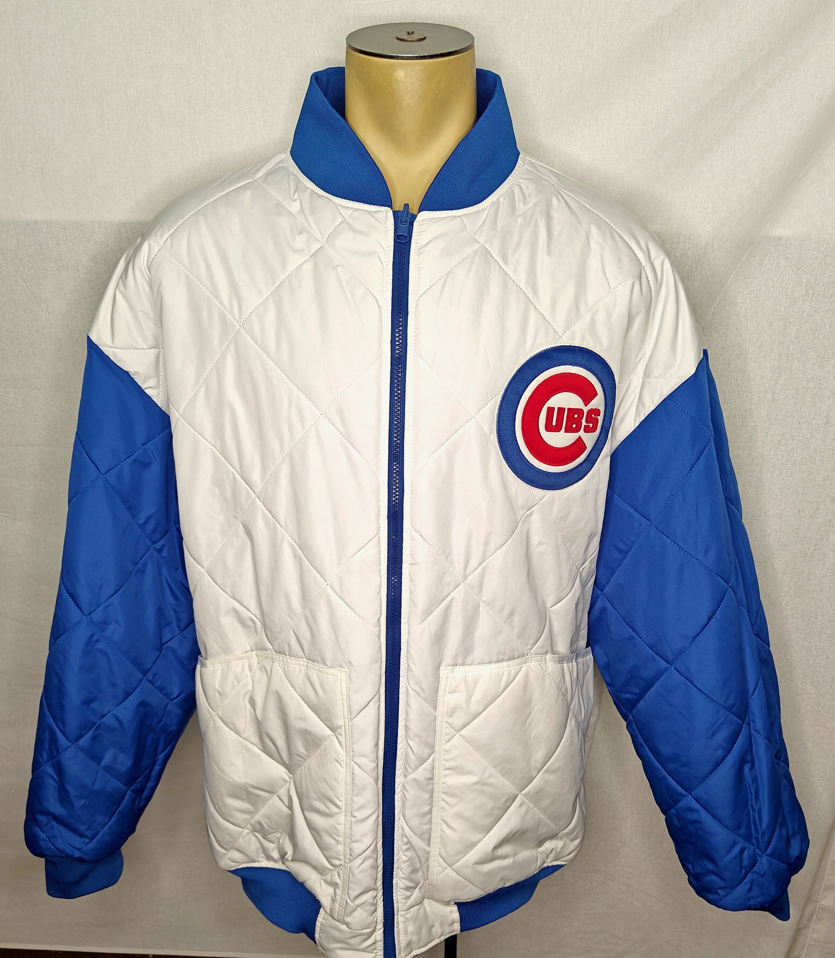 Majestic NWT Majestic Chicago Cubs MLB reversible quilted jacket 3XT Size US XXL / EU 58 / 5 - 2 Thumbnail