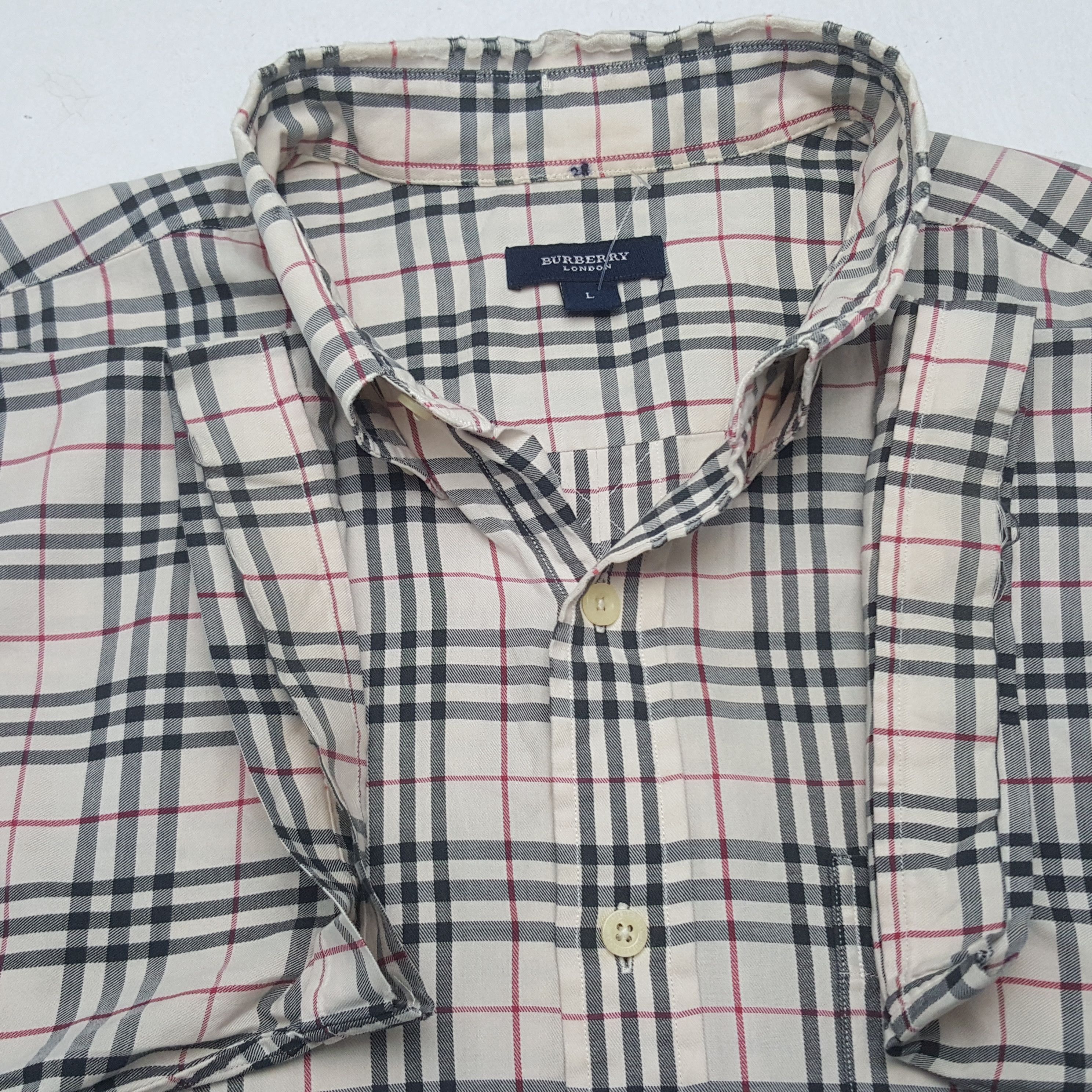 Burberry × Vintage Vintage Burberry London Nova Check Shirt Button Up Size US L / EU 52-54 / 3 - 4 Thumbnail