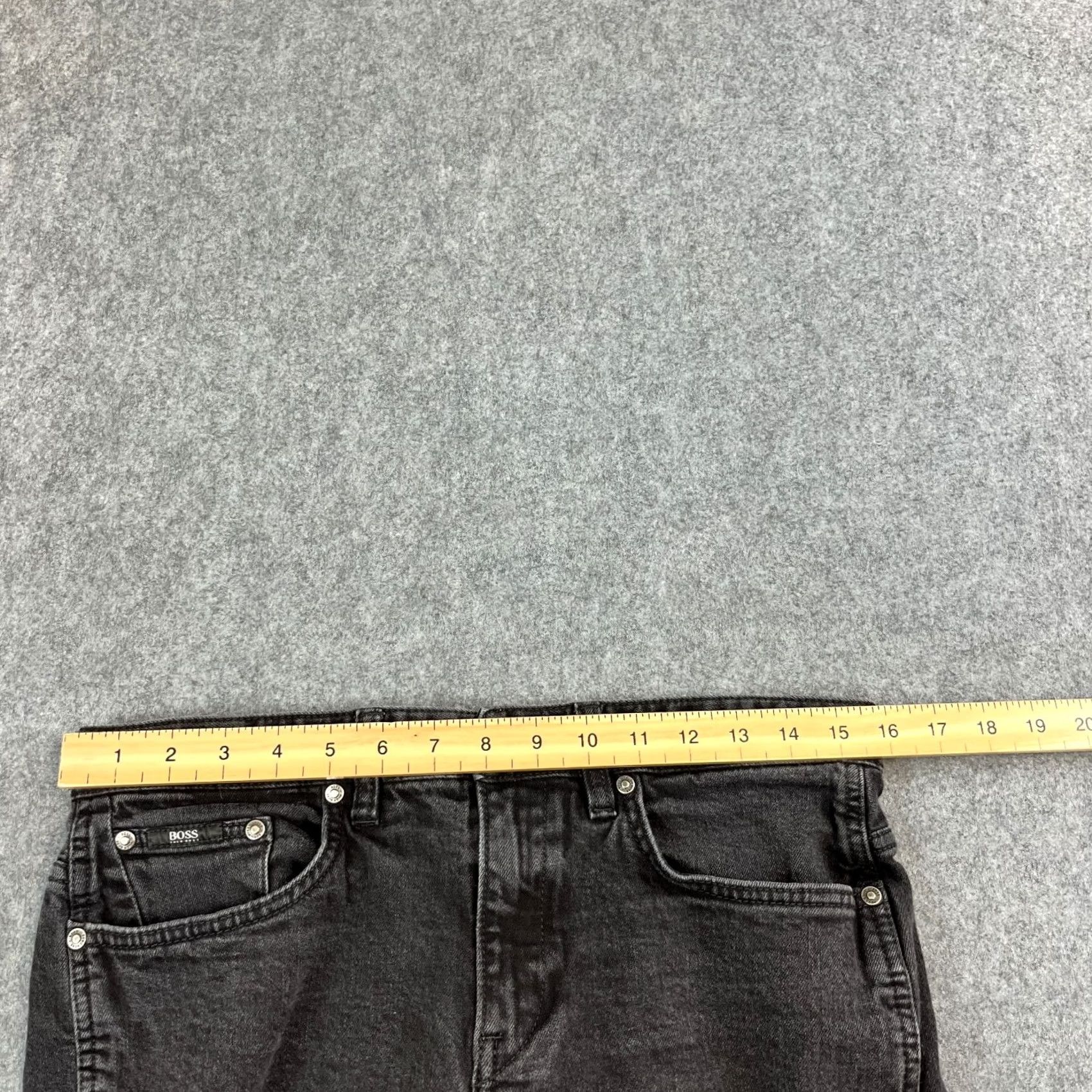 Hugo Boss HUGO BOSS Jeans Kentucky Slim Tapered 32 30 Denim Black Dark Wash Stretch 5-Pocket Men's Casual Pants Size US 32 / EU 48 - 6 Thumbnail