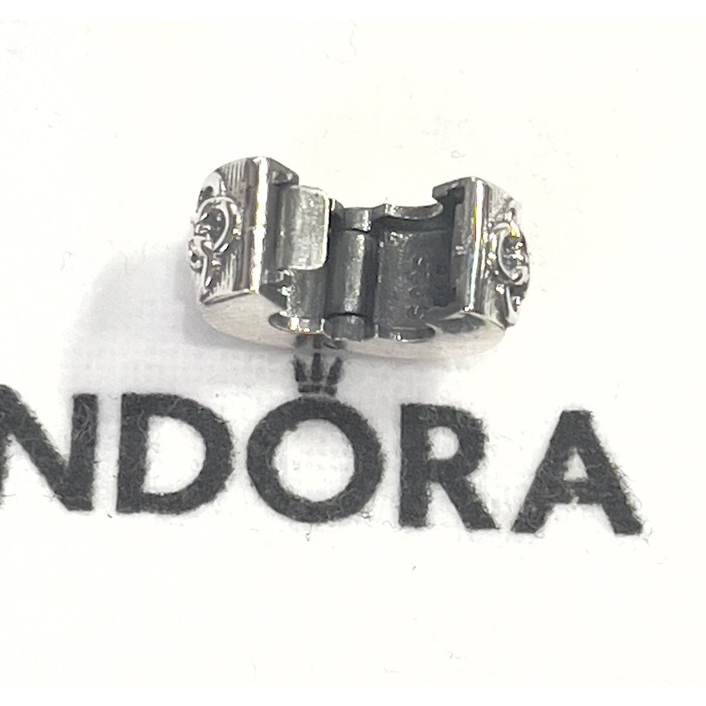 pandora PANDORA Sterling Silver Flower Pattern Clip Charm 799316C00 Size ONE SIZE - 5 Thumbnail