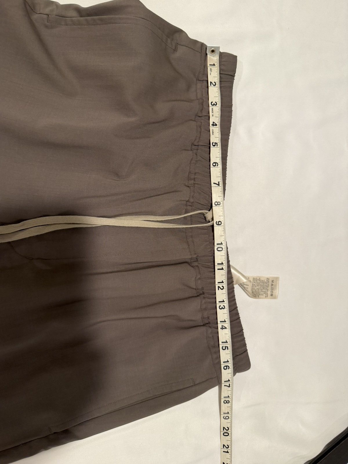Rick Owens Rick Owens mens 2024 wool pants 52/36. $1290 Size US 36 / EU 52 - 9 Thumbnail