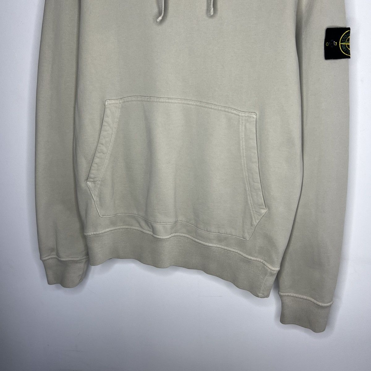 Stone Island Stone Island Hoodie Sweatshirt Hooded Beige Badge Logo Size US M / EU 48-50 / 2 - 5 Thumbnail