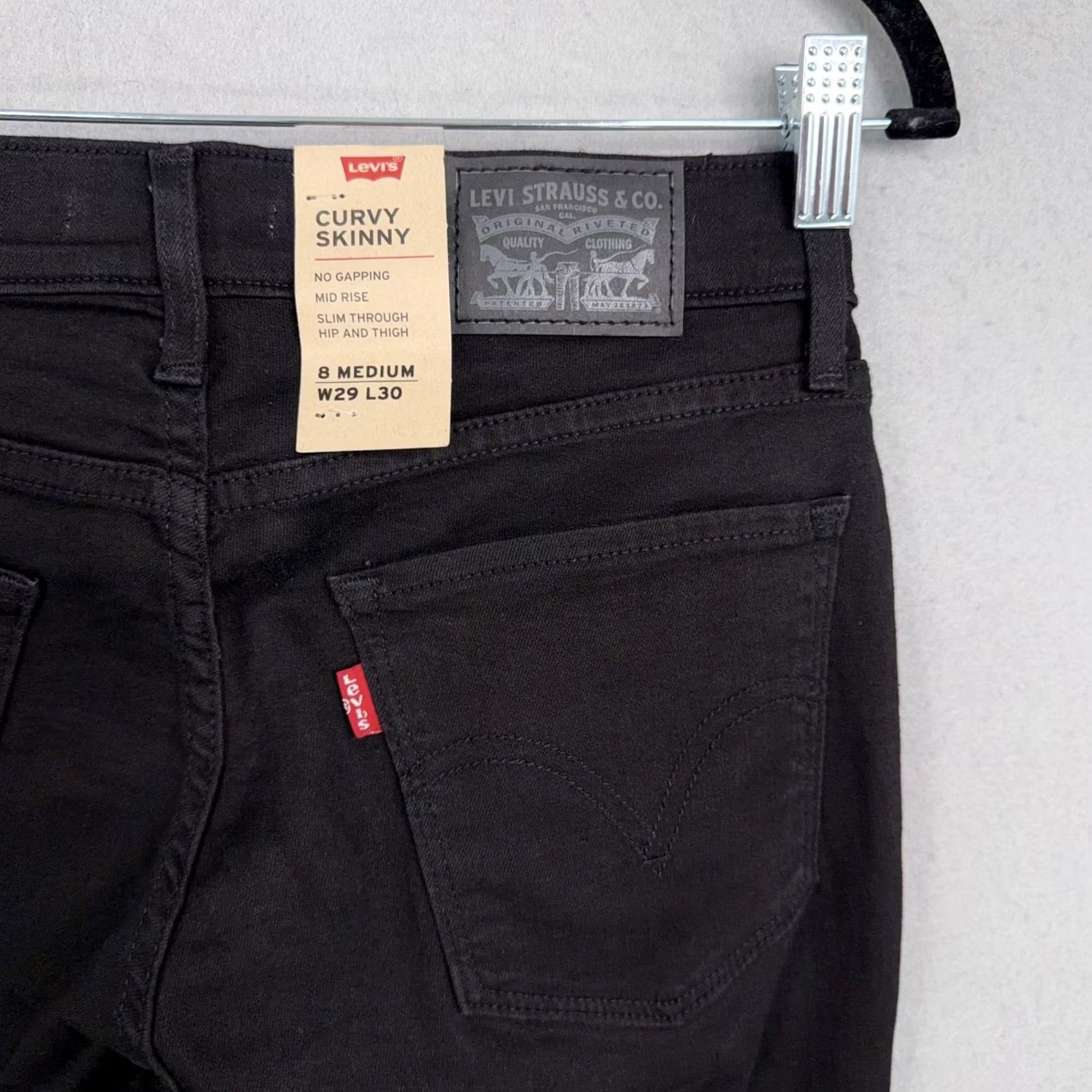 Levi's Levi's Jeans Womens 8 Black Mid Rise Stretch Skinny Denim 29x30 NWT Curvy Slim 5-Pocket Size 30" / US 8 / IT 44 - 7 Thumbnail