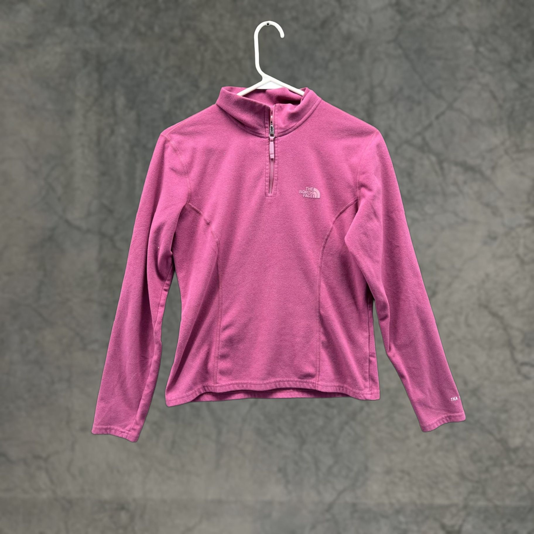 The North Face The North Face Sweater Womens Small Pink TKA 100 Fleece Quarter Zip Pullover Size S / US 4 / IT 40 - 1 Thumbnail