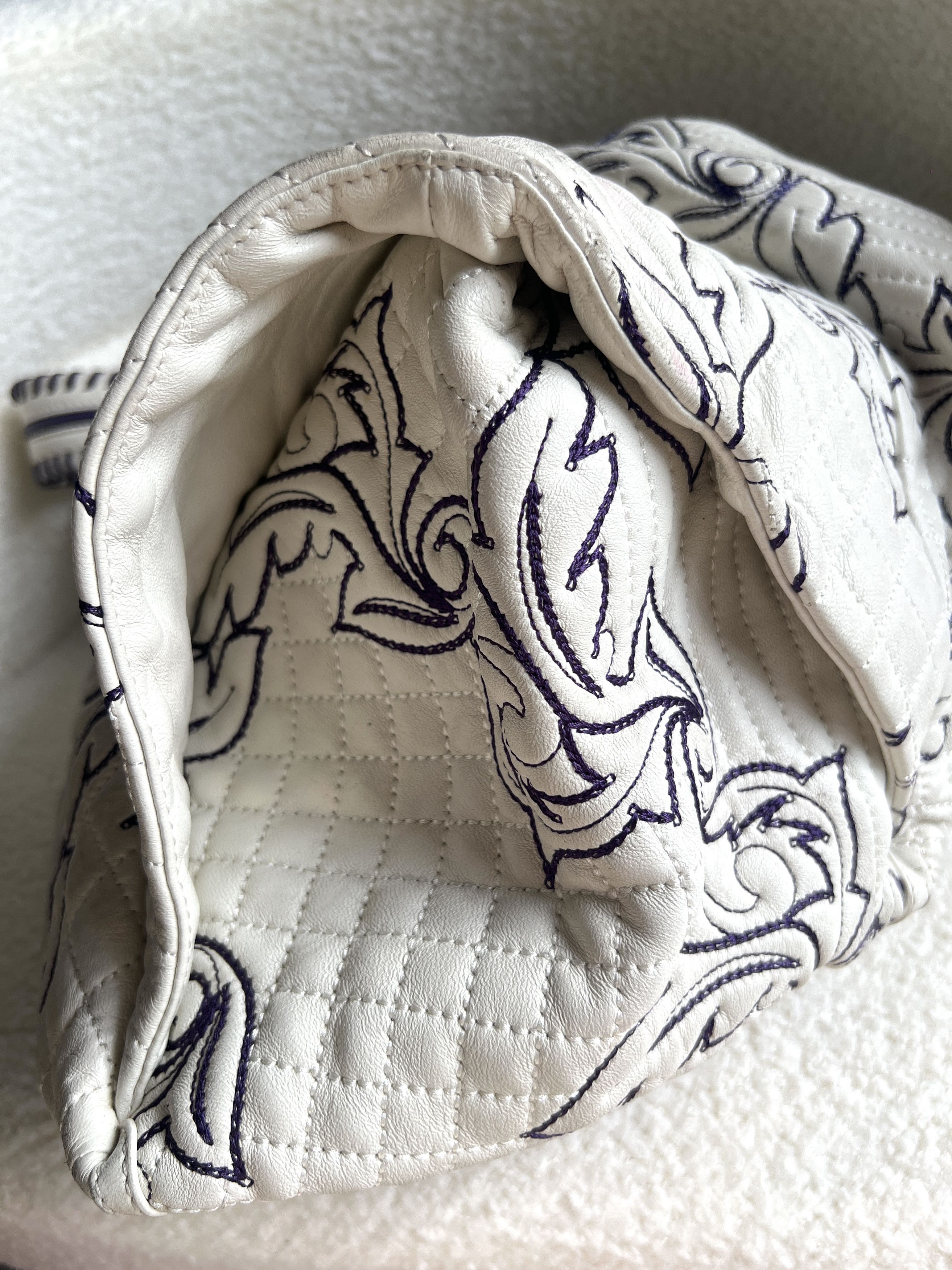Versace Authentic Versace Quilted Barocco Medusa Large Hobo Size ONE SIZE - 5 Thumbnail