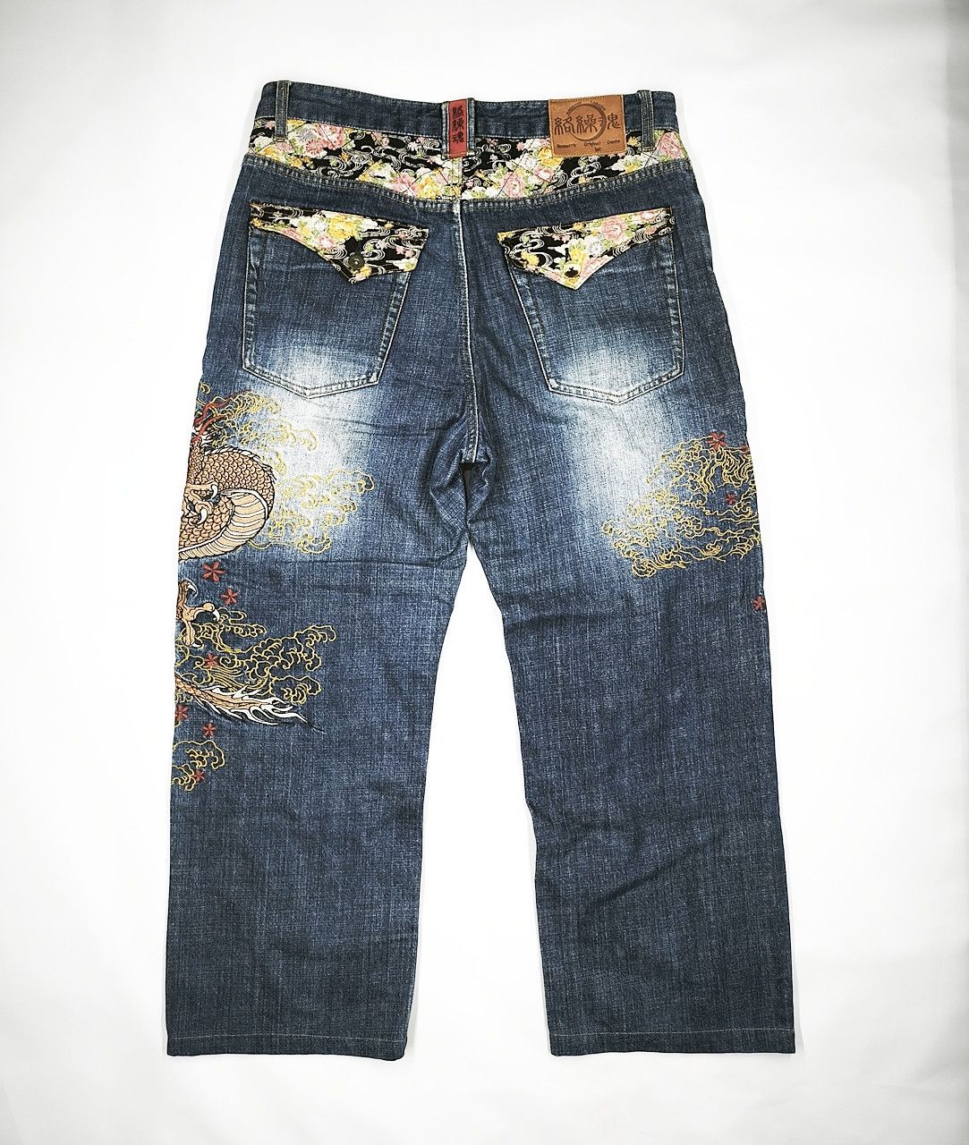 Karakuri Tamashii KARAKURI TAMASHII Dragon Embroidered Jeans size 35 Size US 35 - 12 Thumbnail