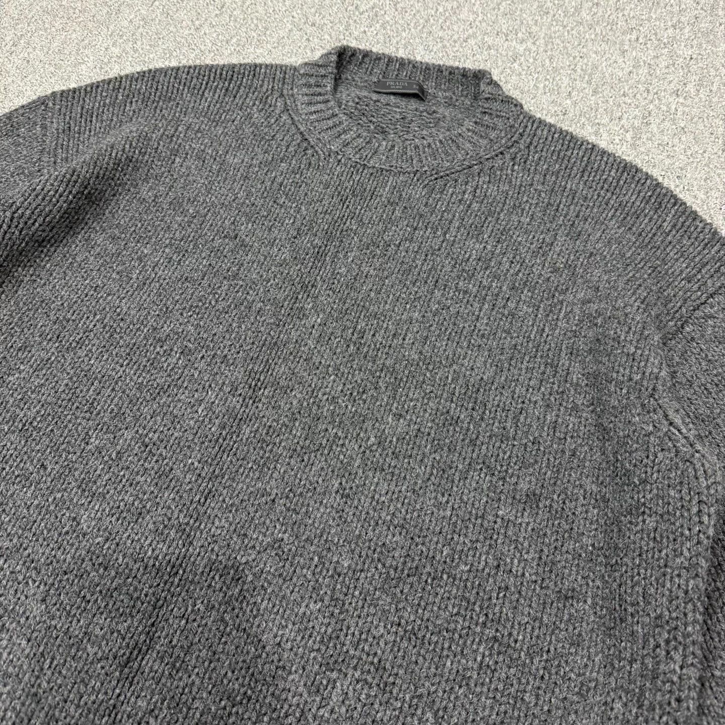 Prada Prada Gray Wool Knit Sweater 54 99 New Size US L / EU 52-54 / 3 - 3 Thumbnail
