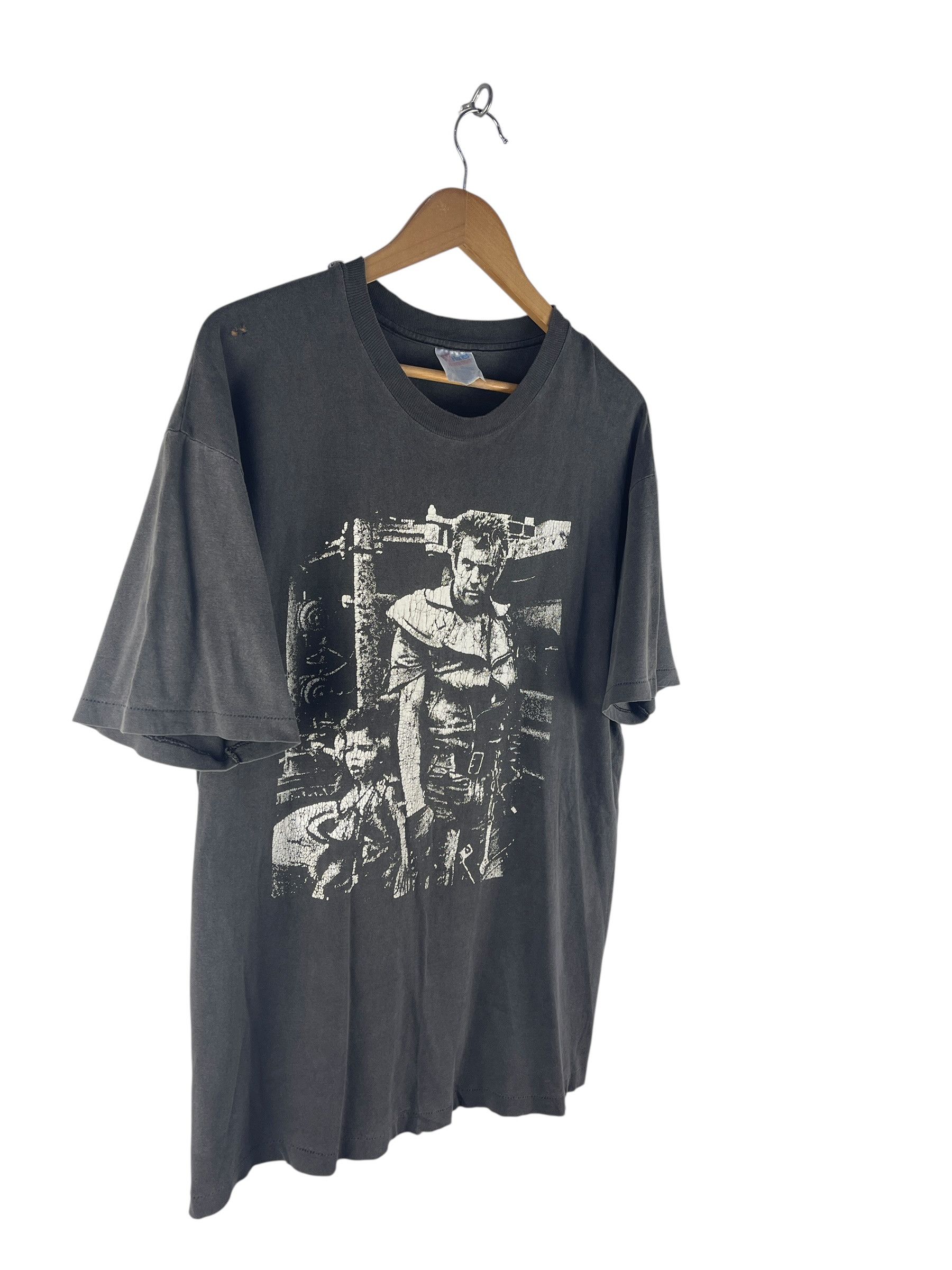 Vintage Vintage 90s Mad Max Inspired Graphic T-Shirt Size US L / EU 52-54 / 3 - 4 Thumbnail