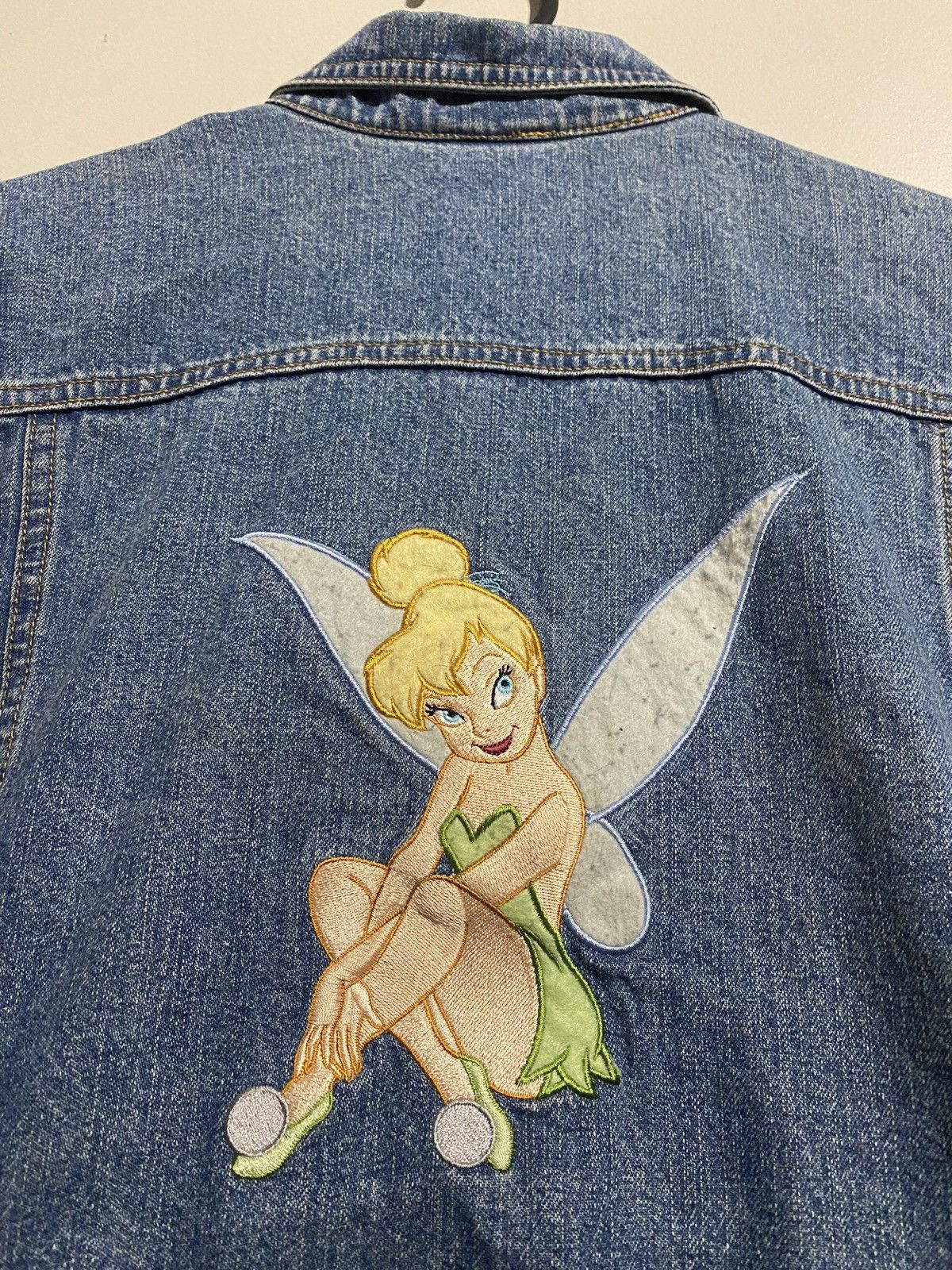 Disney × Vintage Vintage 90’s/Y2K Offical Disney X Tinkerbell denim jacket Size M / US 6-8 / IT 42-44 - 2 Thumbnail