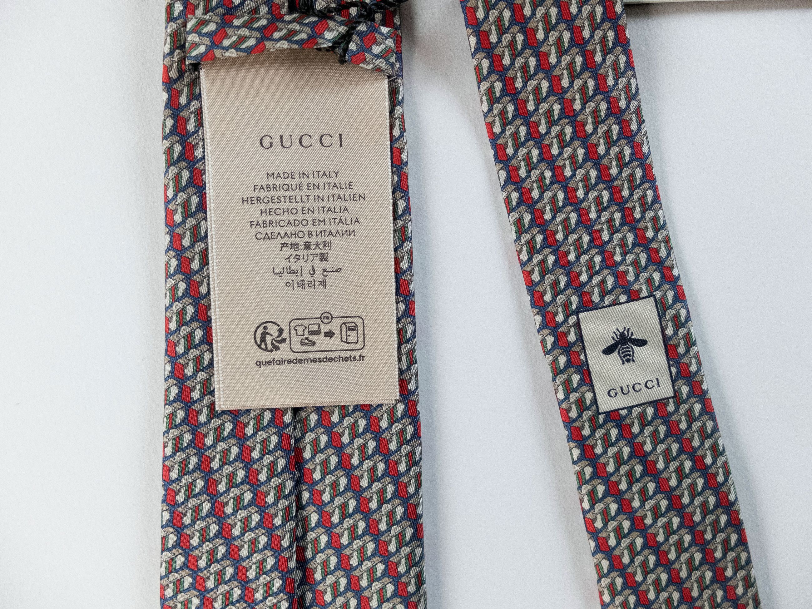 Gucci GUCCI Valigeria navy blue & red trunk print silk tie NWT Size ONE SIZE - 8 Thumbnail