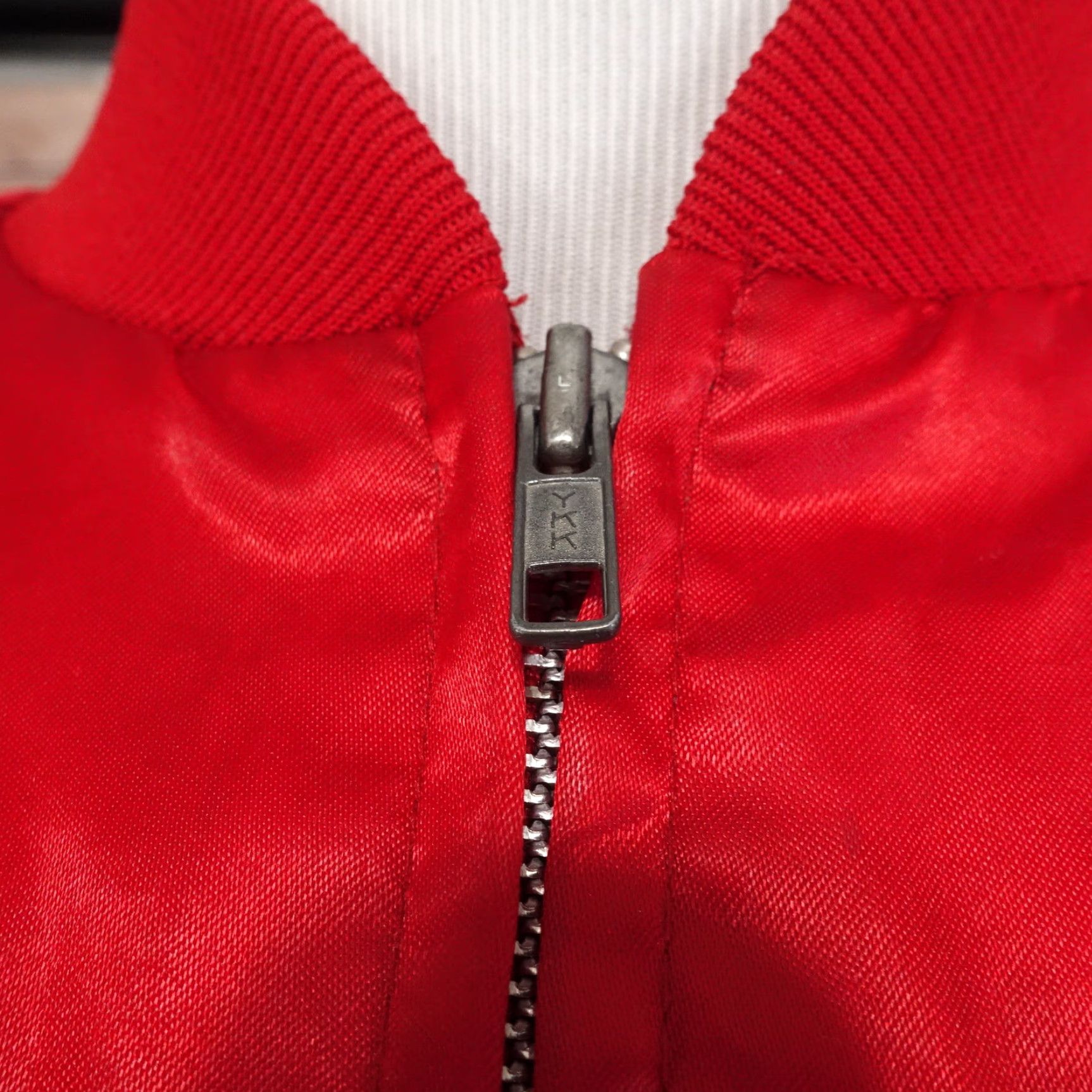 Vintage Vintage King Louie Satin Bomber Jacket Men XL Red US Vintage 90s Casual Size US XL / EU 56 / 4 - 6 Thumbnail