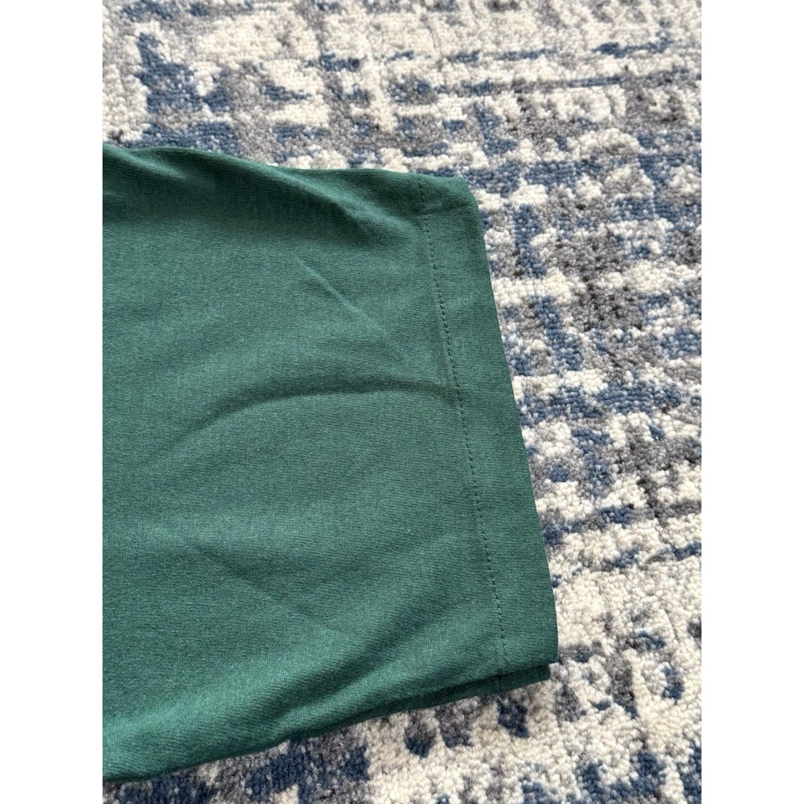 Vintage VINTAGE Cross Colours T-Shirt Hooded Shirt Men XL Green 90s Hip Hop Logo Graphic Print Short Sleeve Crew Neck Machine Washable Cotton United States Size US XL / EU 56 / 4 - 6 Thumbnail