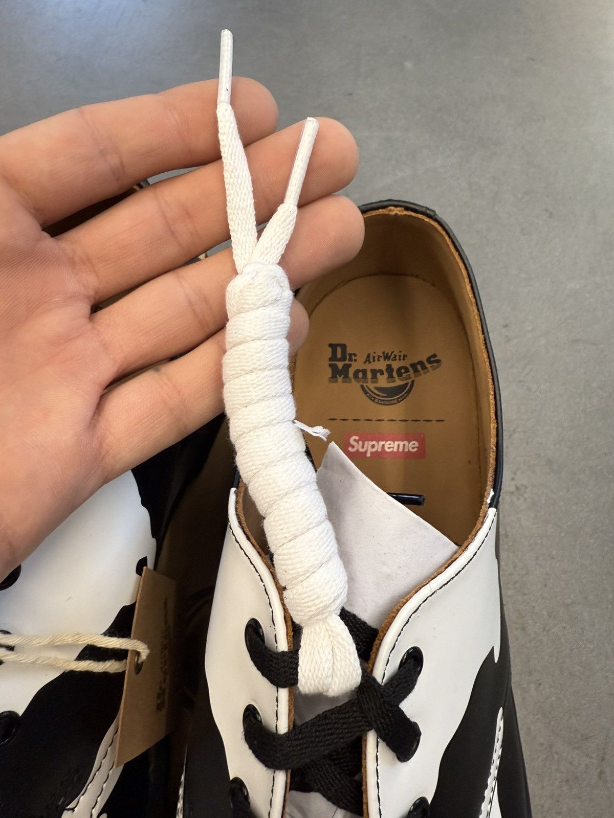 Supreme Dr. Martens 1461 3-Eye Shoes Supreme Skull Black White Size US 9 / EU 42 - 9 Thumbnail