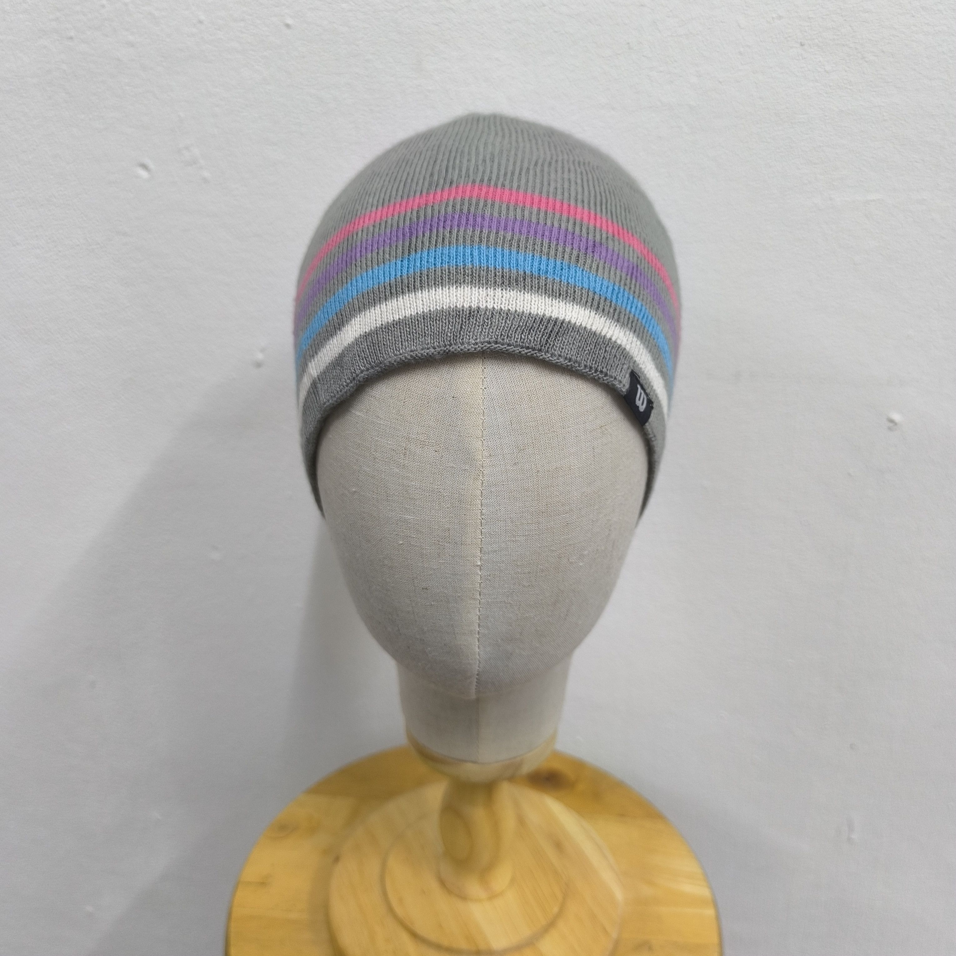 Wilson ✨Wilson athletics stripes pull on beanie hat Size ONE SIZE - 2 Thumbnail