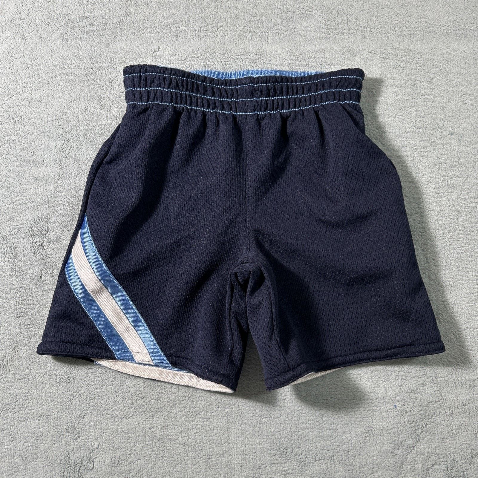 Nike RARE Shinny Dazzle Reversible Mesh Short Toddler 24m 2T Baby Size US 26 / EU 42 - 2 Thumbnail