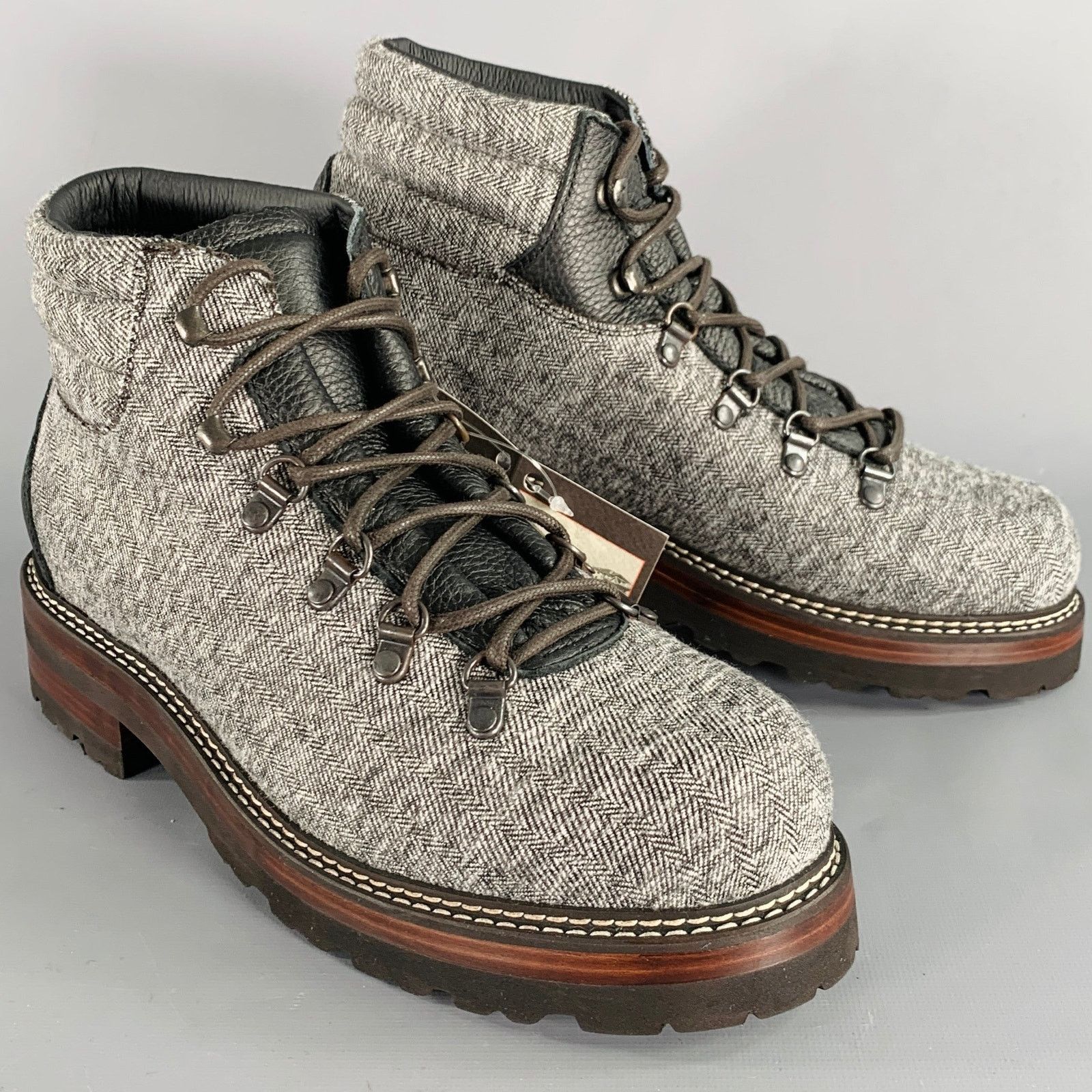 Other 10 Tom Hiker Grey Black Tweed Wool Hiking Ankle Boots Size US 10 / EU 43 - 1 Thumbnail
