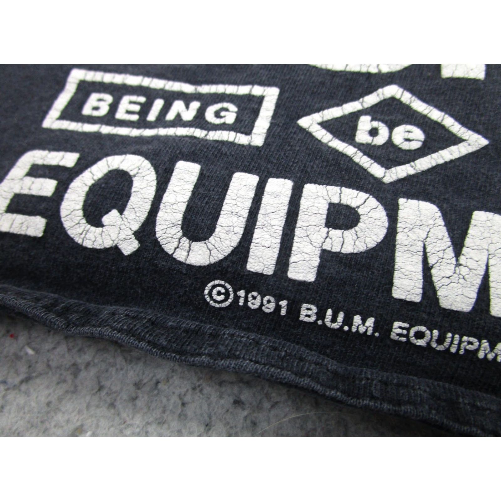 Vintage VINTAGE B.U.M. Equipment Tank Top Womens Large Black Cropped 100% Cotton 90s Size L / US 10 / IT 46 - 3 Thumbnail