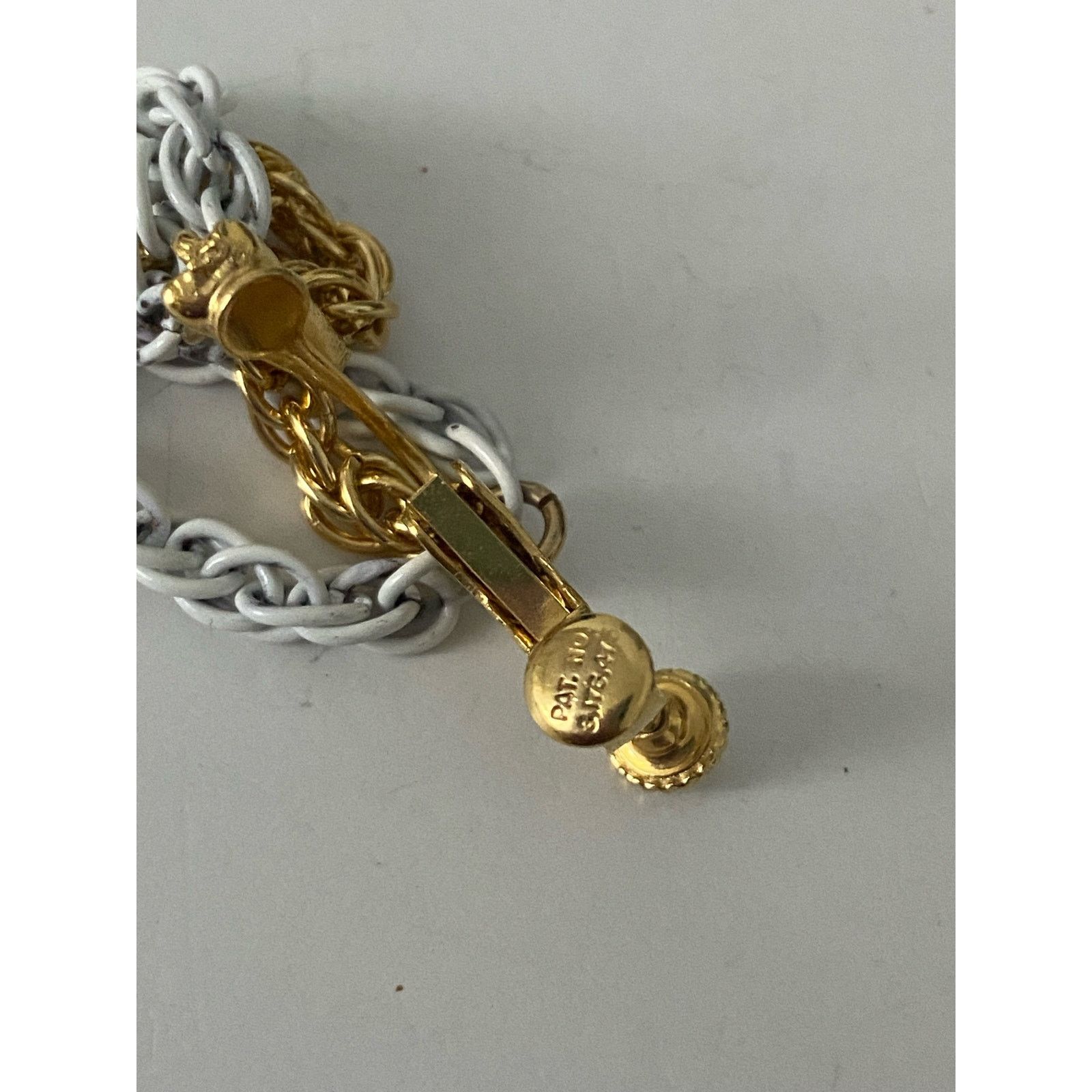 Vintage Vintage chain clip on earrings Size ONE SIZE - 4 Thumbnail