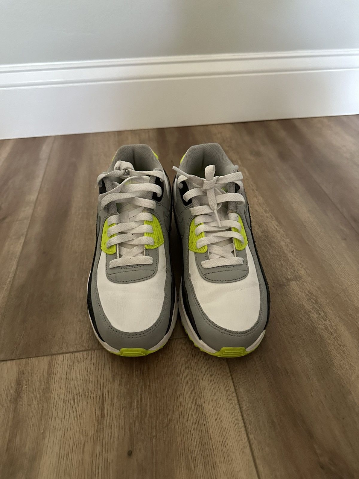 Nike Nike Air Max 90s Size US 7 / EU 40 - 3 Thumbnail