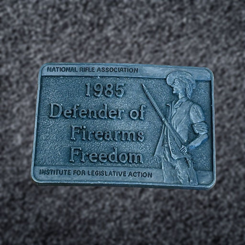 Vintage VINTAGE NRA Pewter Belt Buckle Defenders of Firearms Freedom 1985 Gray Unisex Belt Buckle Mens Womens Boys Girls Size ONE SIZE - 1 Thumbnail