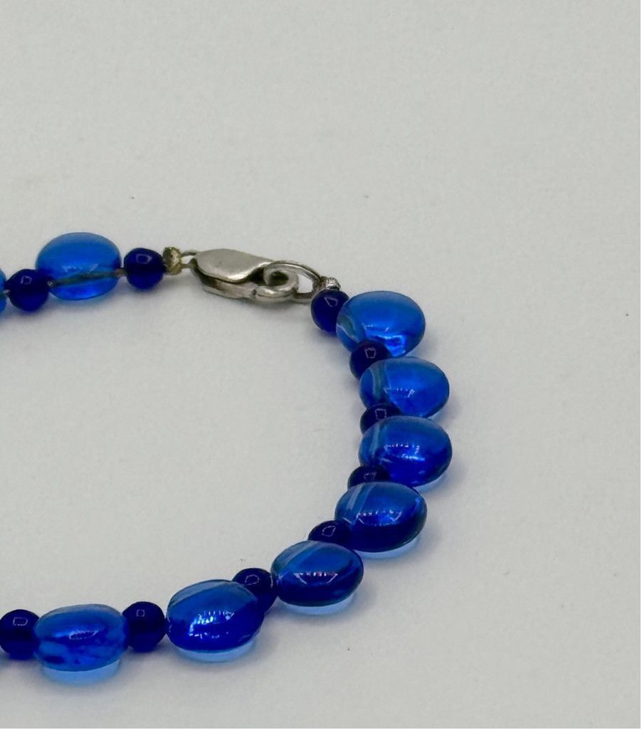 Other Blue Cat-Eye Glass Bead Bracelet w/ Sterling Clasp Size ONE SIZE - 4 Thumbnail