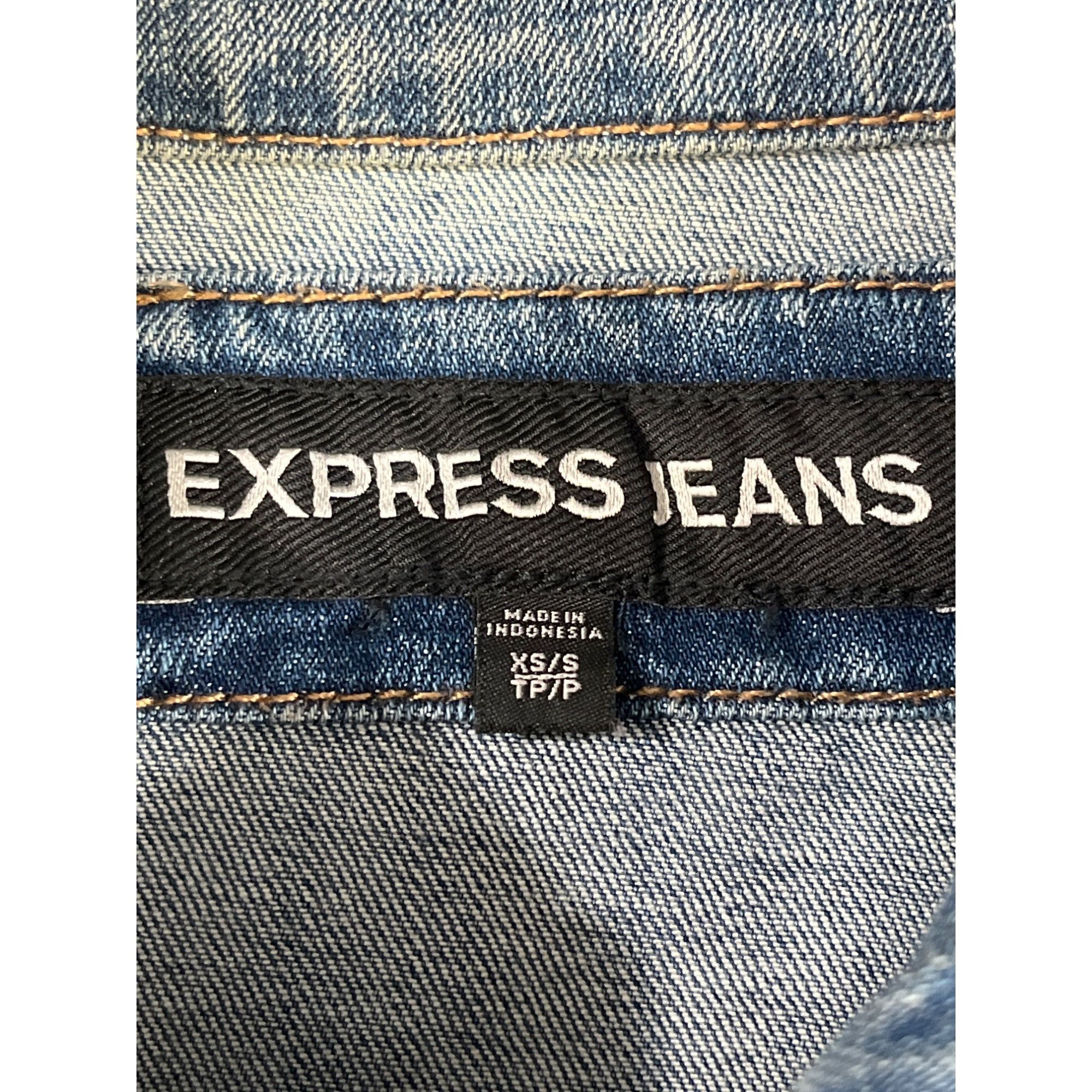 Express Express Jeans Women's Blue Floral Jean Jacket Size XS SKU 63 Size XS / US 0-2 / IT 36-38 - 5 Thumbnail