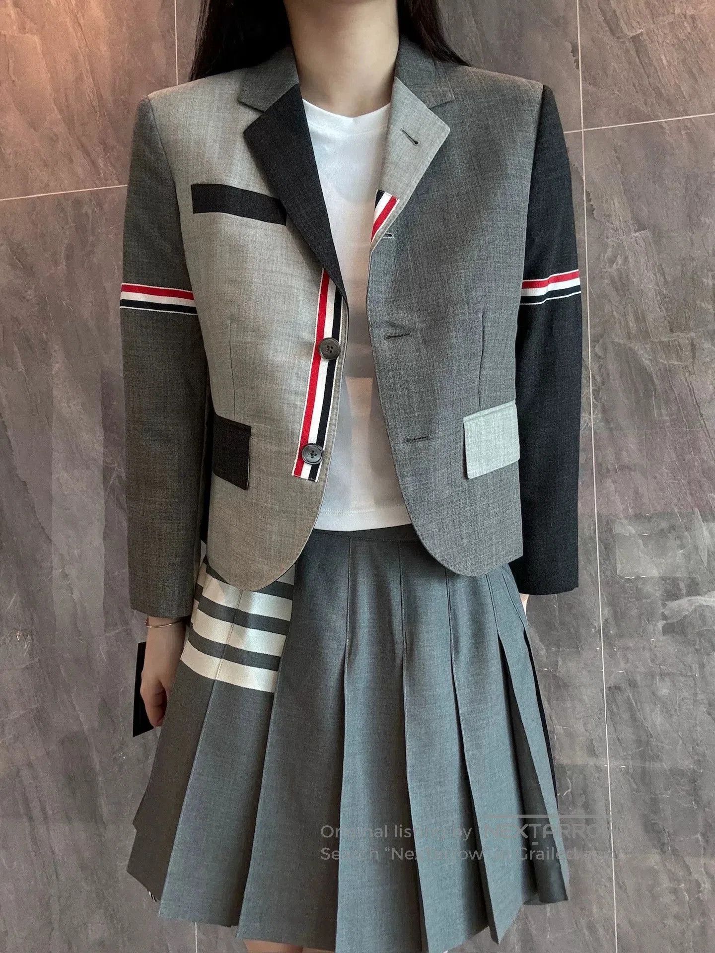 Thom Browne Thom Browne Women's Double Badge Colorblock Blazer. Size M / US 6-8 / IT 42-44 - 6 Thumbnail