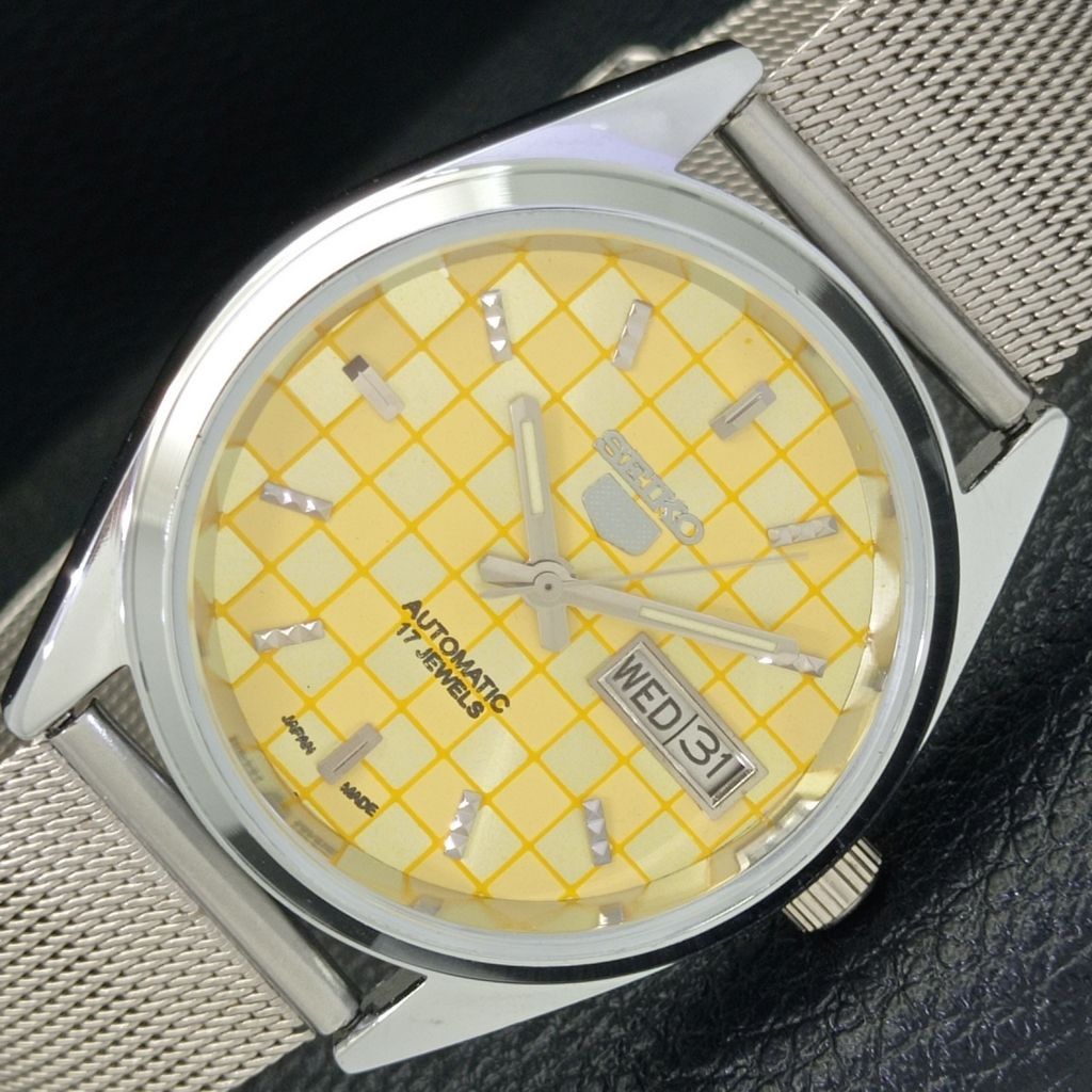 Seiko REFURBISHED VINTAGE SEIKO 5 AUTO JAPAN MENS WATCH a440234 Size 38 - 1 Thumbnail