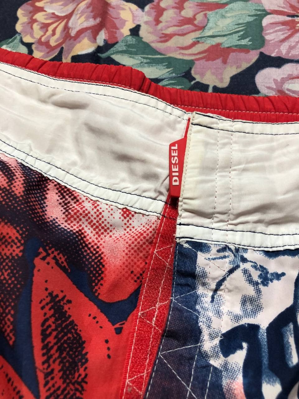 Diesel Vintage Diesel Nylon 90s Baggy Y2K Shorts Size XL Size US 36 / EU 52 - 14 Thumbnail