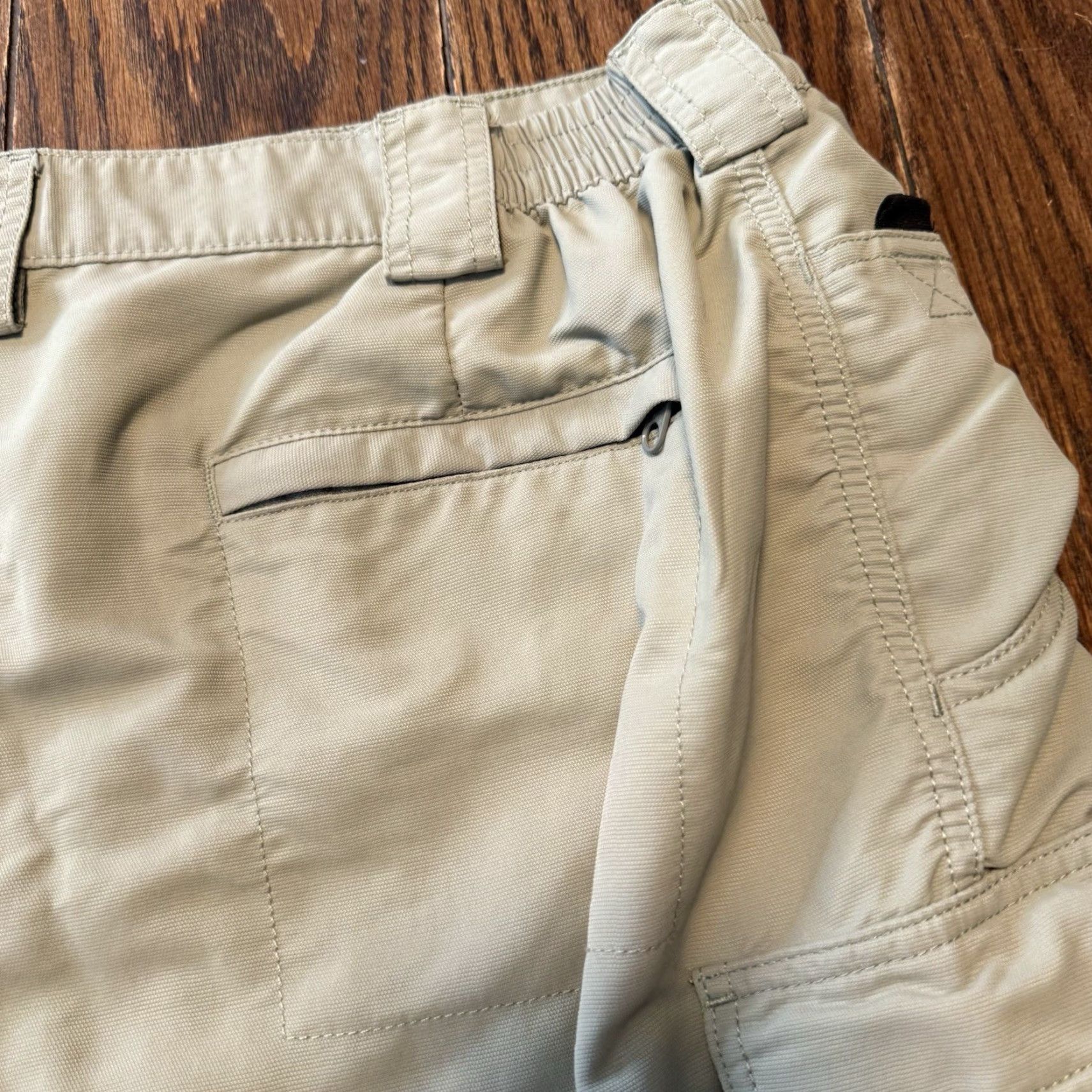 Rails Rail Riders Shorts Mens XL Green Cargo Hiking Nylon LOA Adventure Fishing Size US 36 / EU 52 - 6 Thumbnail