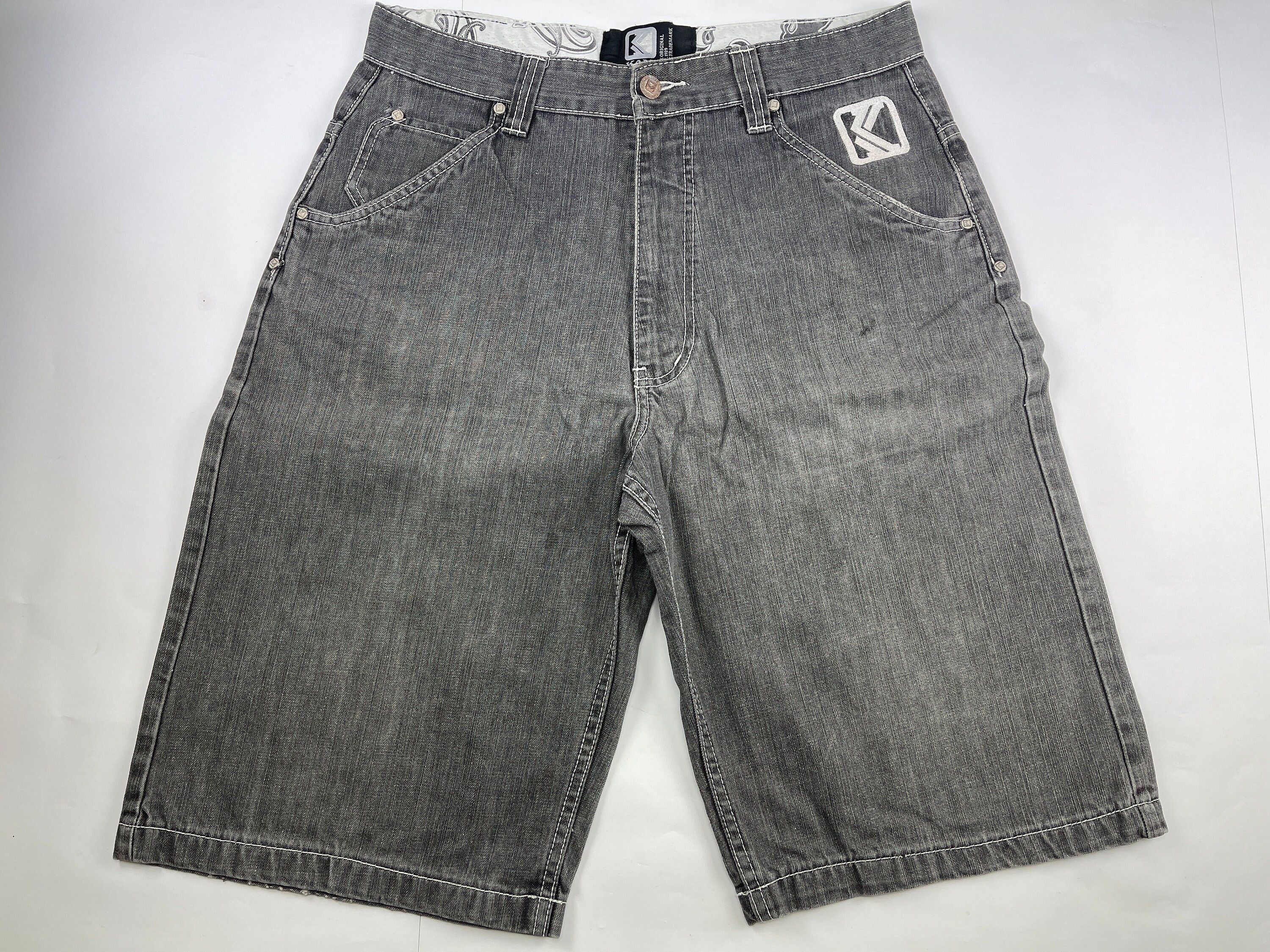 Karl Kani KARL KANI shorts, vintage hip hop baggy jeans, 90s size W 34 Size US 34 / EU 50 - 4 Thumbnail