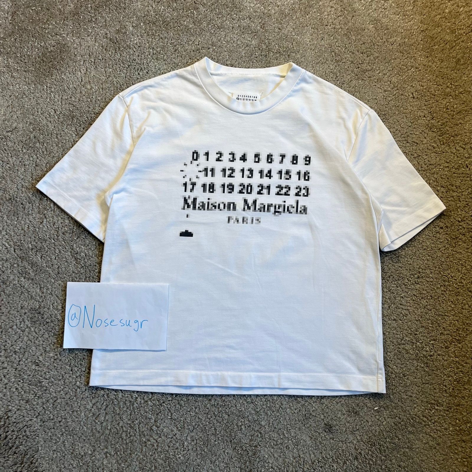 【美品、XL希少！】Maison Margiela T-SHIRT Maison Margiela Authentic Maison Margiela Pixel Blurry Numbers Tee