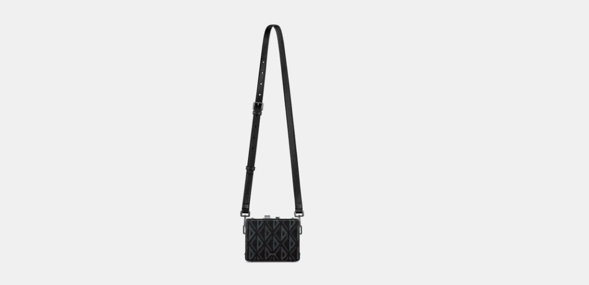Dior o1w1db10325 2LXCA03 Size: OS / Lock Micro Case in Black Size ONE SIZE - 4 Thumbnail